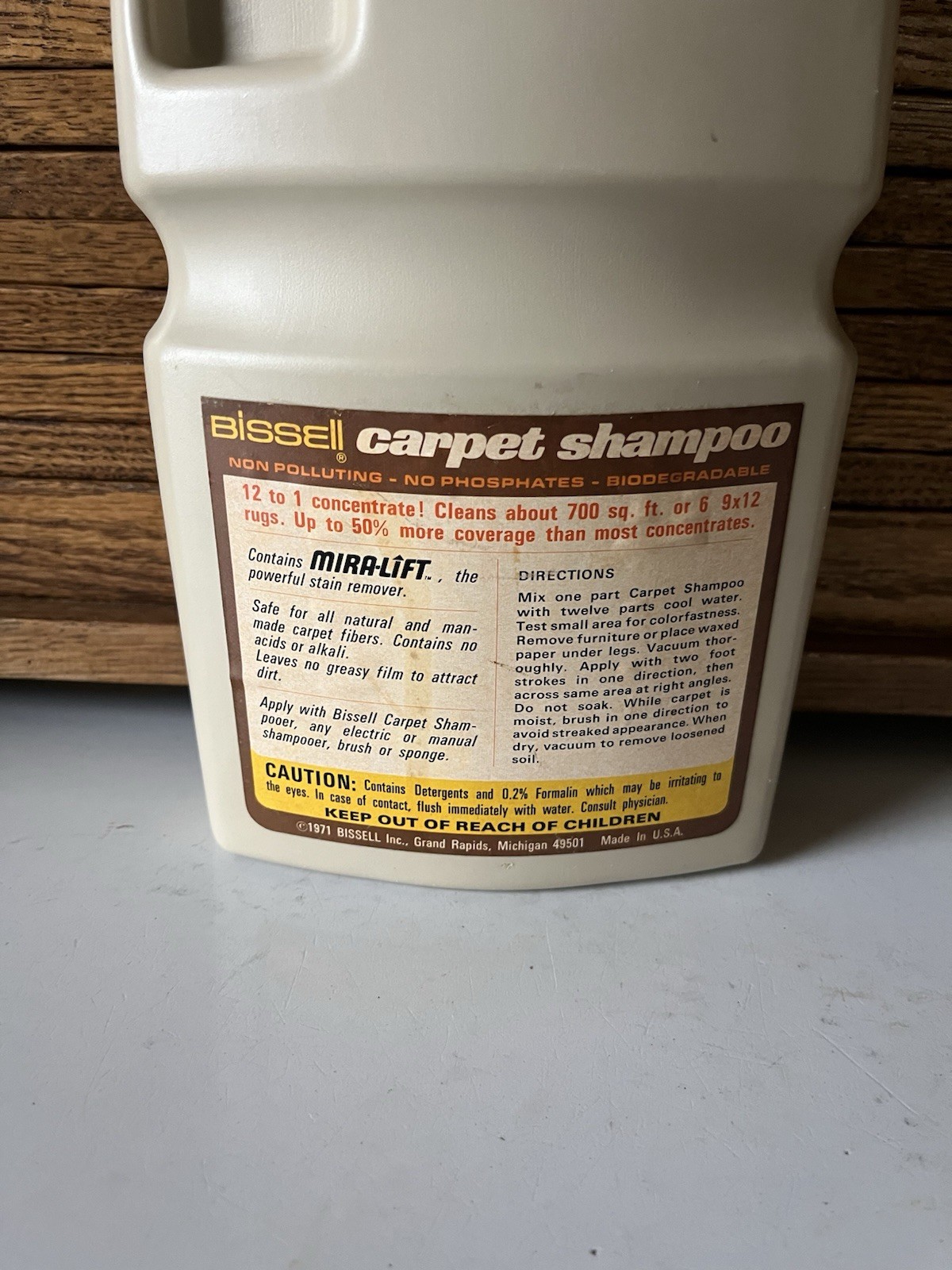 Vtg Bissell Carpet Shampoo 12 To 1 Concentrate 64 FL OZ Mira-LIFT Stain Remover