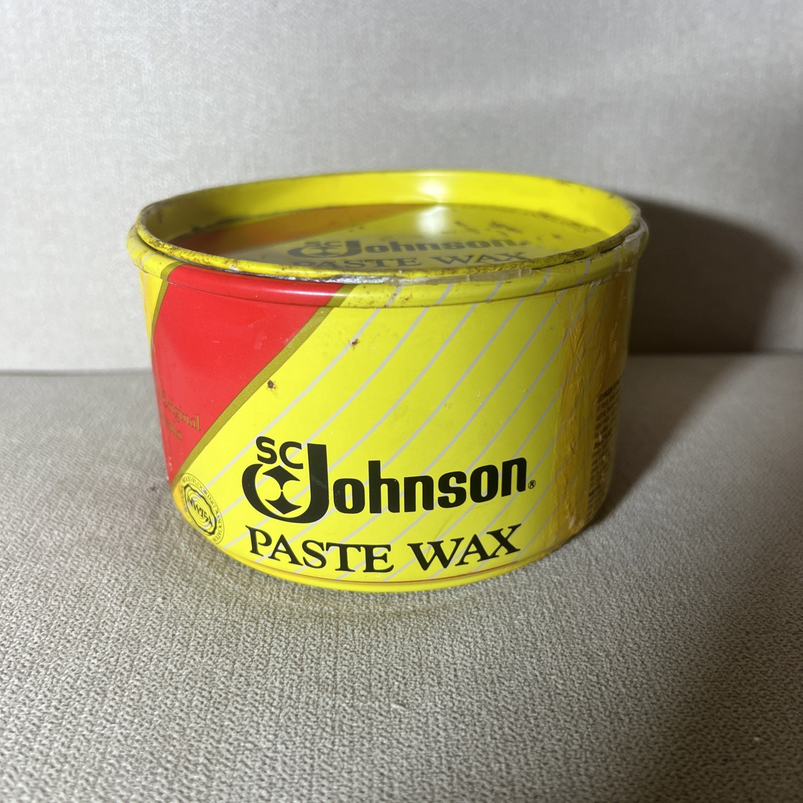 SC Johnson Paste Wax Original Formula Container 1 Lb 99% Full – DISCONTIUNED