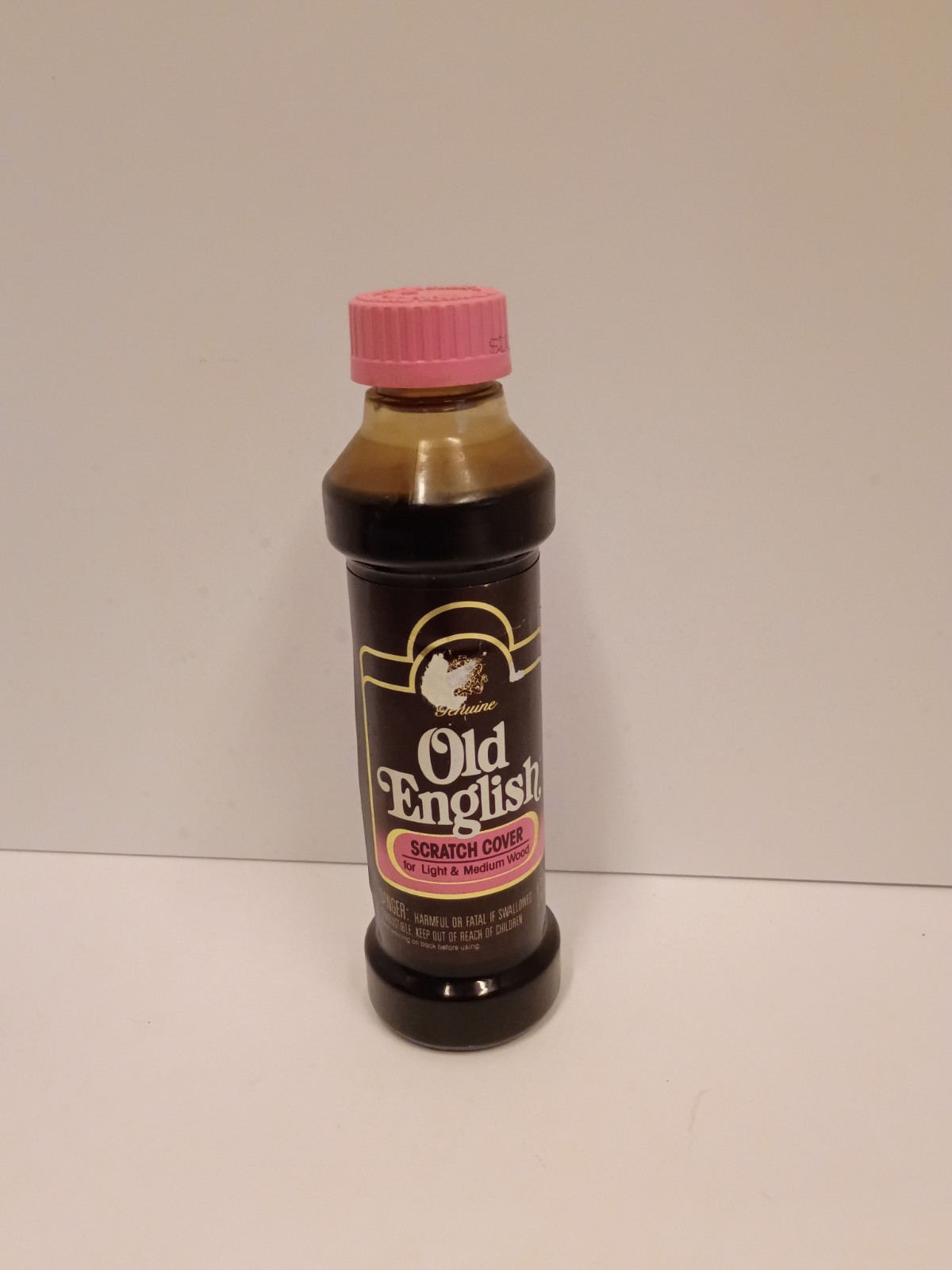 NEW! Vintage Old English Scratch Cover Light – Medium Wood 8oz Pink Lid FULL