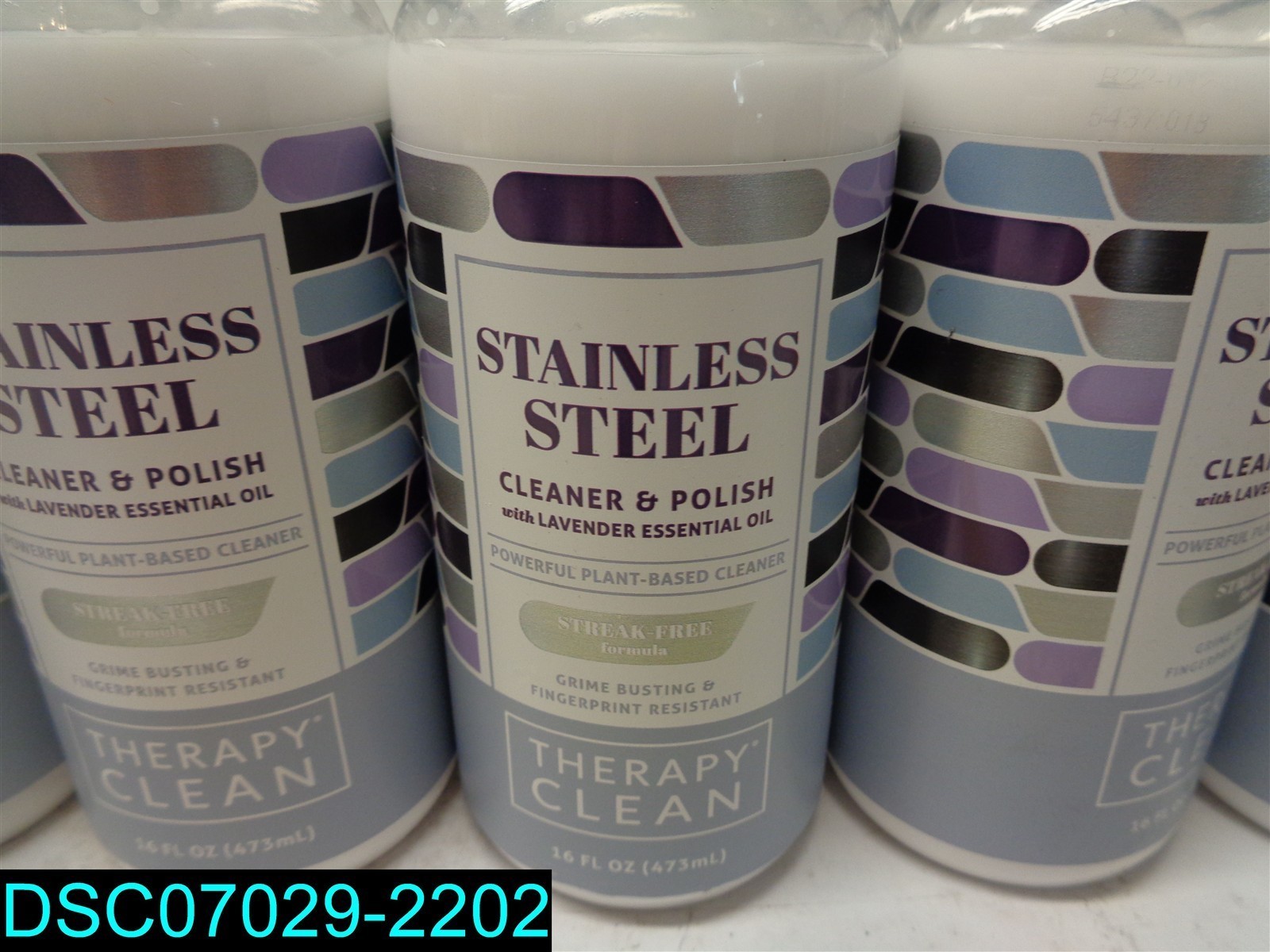 QTY=256oz: (16 X 16oz) Therapy Clean Stainlees Steel Cleaner and Polish