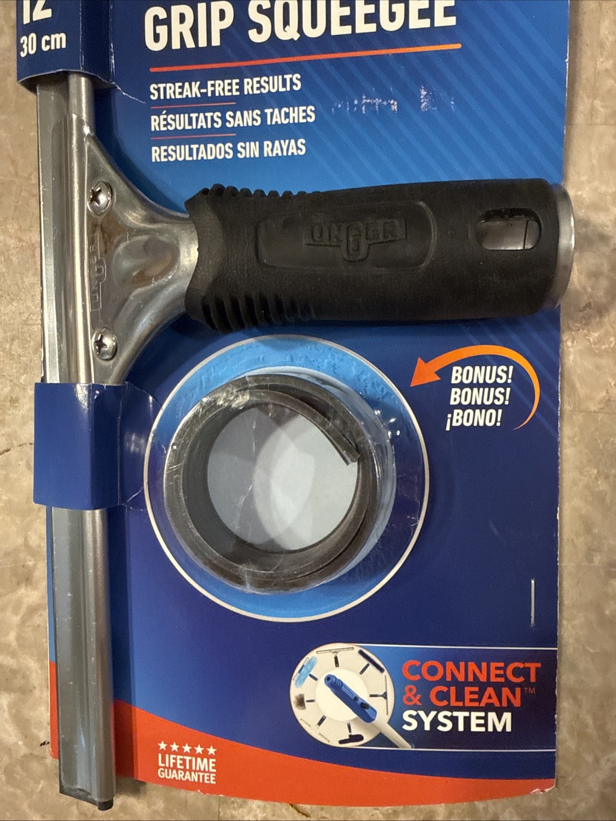 NEW Unger 981010 PERFOMANCE GRIP SQUEEGEE with Bonus Rubber 30 CM