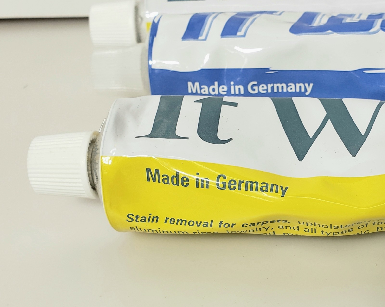 It Works! Multi-Stain Removing Paste ×2 & Fresh Stain Remover ×2 New Ea 3.8 oz