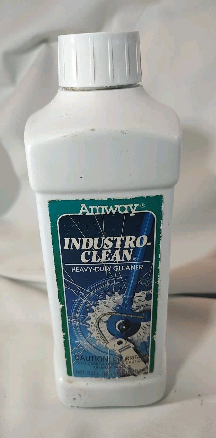 Amway INDUSTRO-CLEAN Heavy Duty Cleaner 32 Oz 1 Liter Degreaser