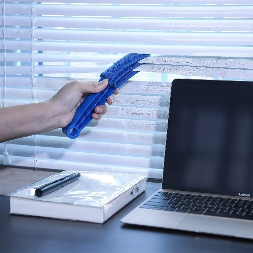 Window Blind Cleaner Duster Brush with 5 Microfiber Sleeves – Cleaner Tools for