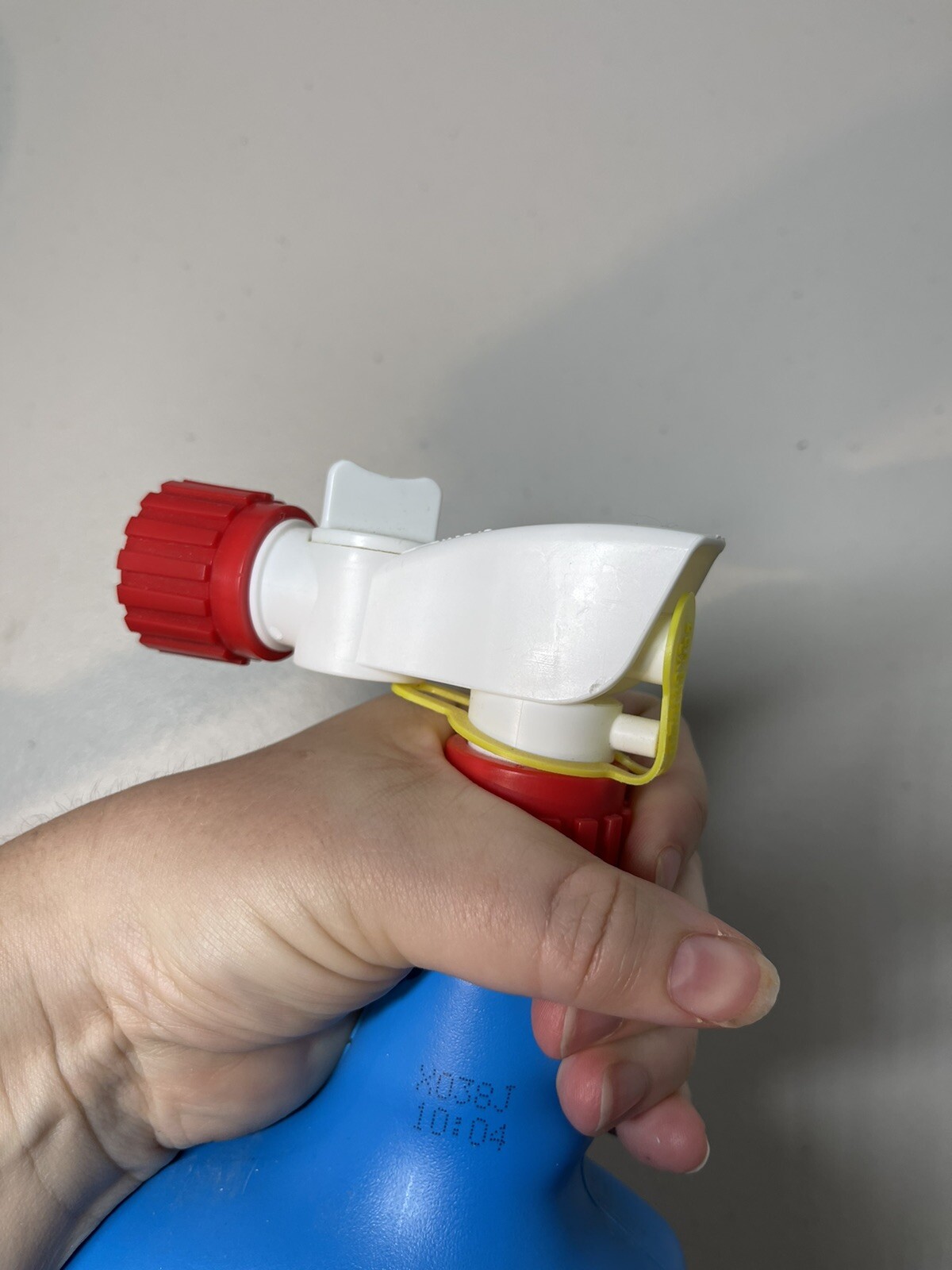 Windex Outdoor Glass and Patio Cleaner Spray Streak Free Attach To Hose, 32 oz
