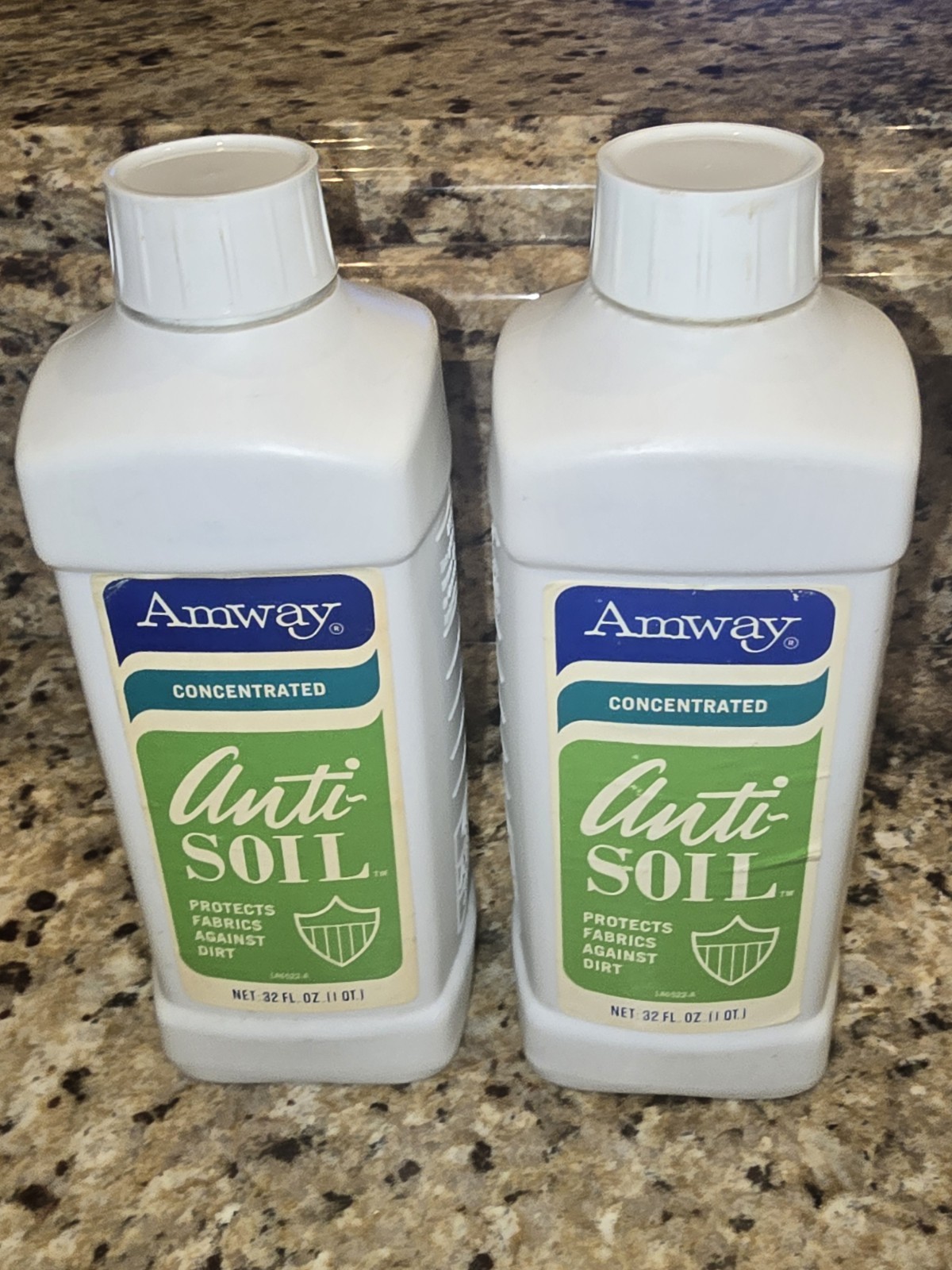 (2) Vtg 1971 Amway Concentrated Anti Soil Dirt Protect Fabric 32 Fl oz 75% FULL
