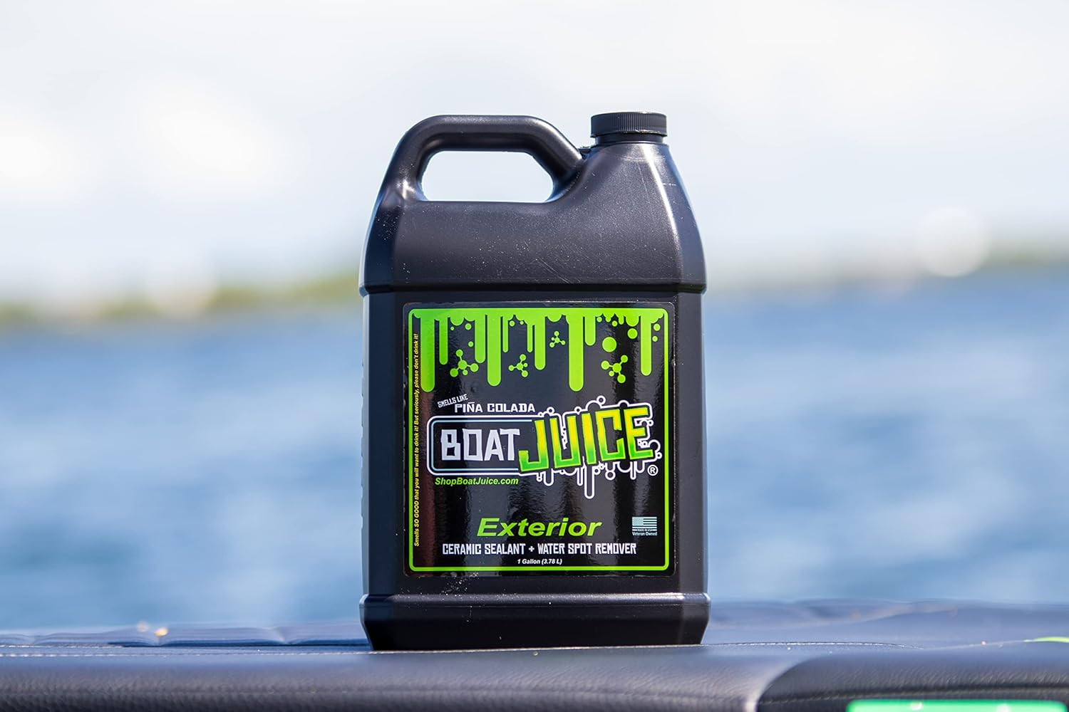 2In1 Exterior Boat Cleaner & Protectant | Water Spot Remover