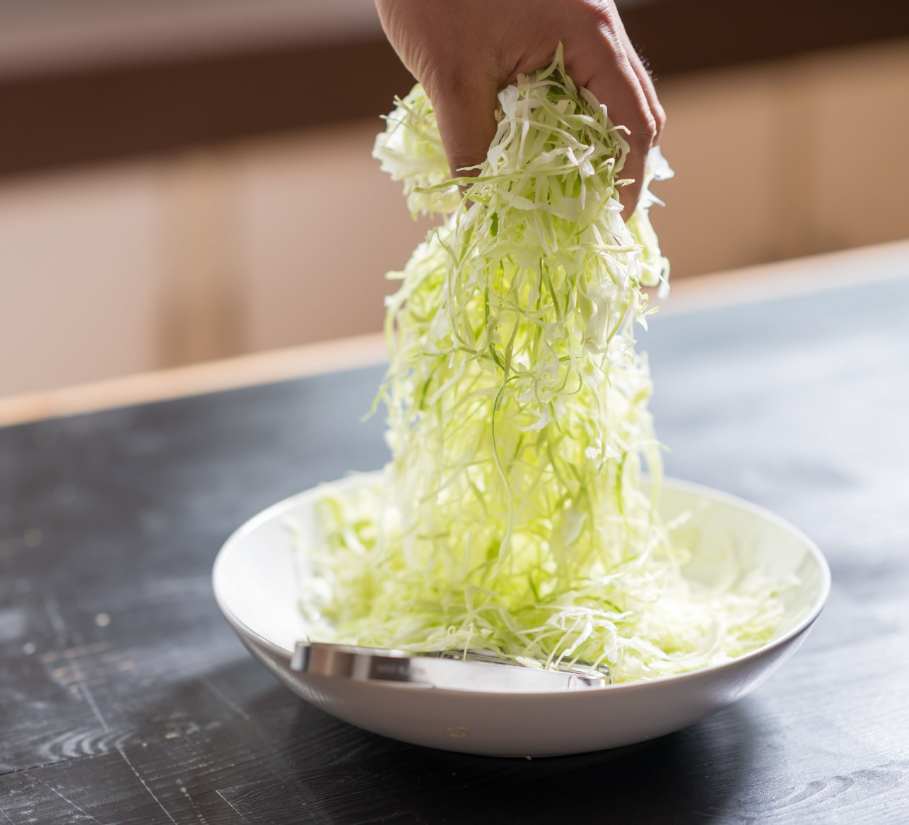 Peeler with the ultimate sharpness Loved by chefs Right-handed Made in Japanese