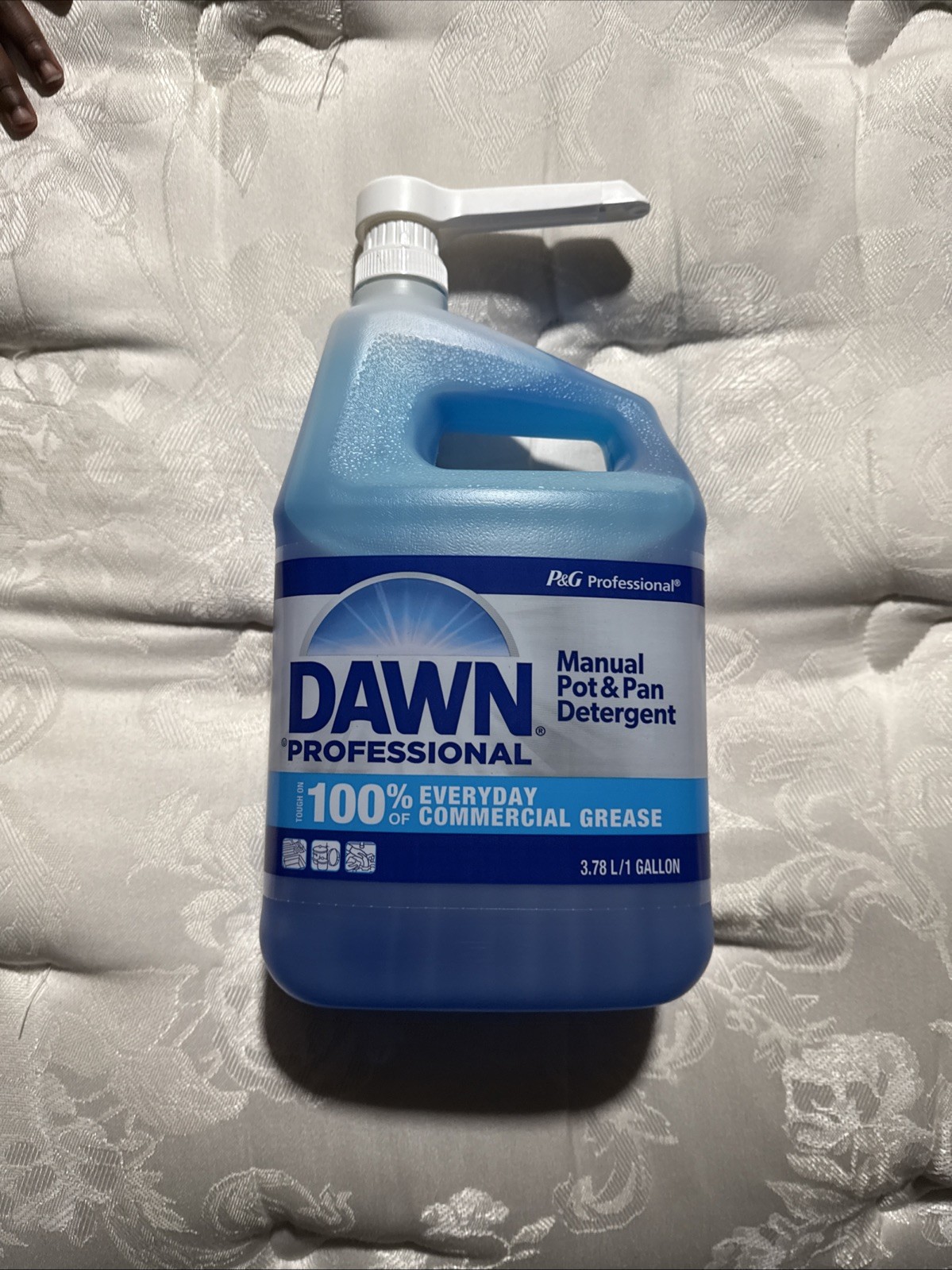 Dawn Professional Heavy Duty Manual Pot and Pan Dish Soap Detergent 1 Gallon