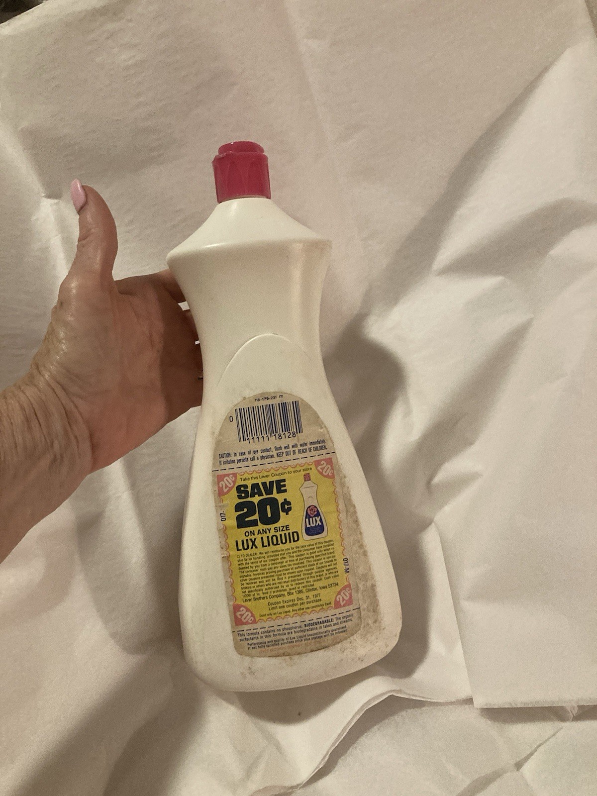 Vtg LUXUnused 1980’s Lever LUX Dishwashing Liquid Dish Detergent 32 Ounces Prop!