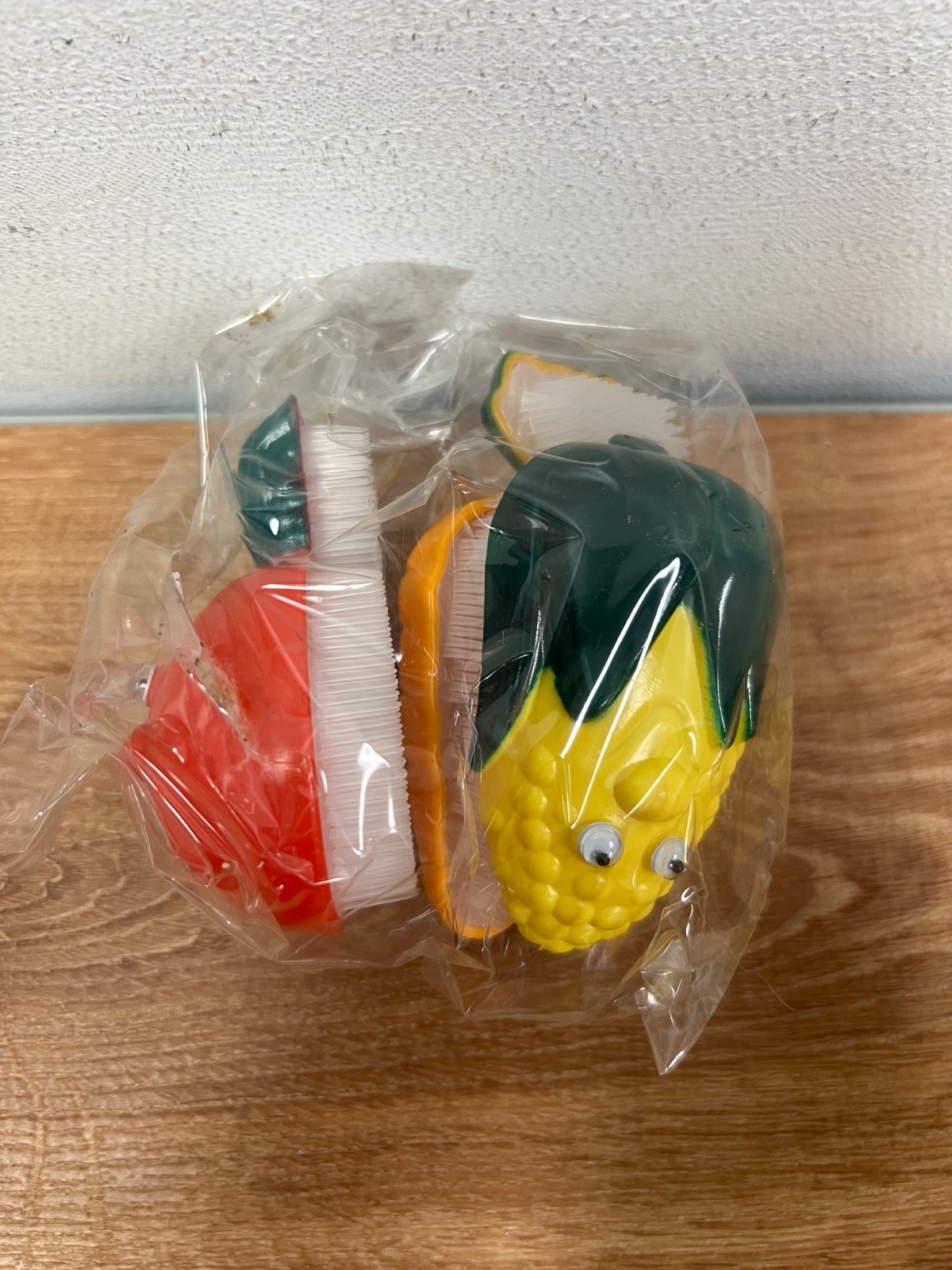 Set of 4 Vegetable Shaped Brushes in Plastic Basket