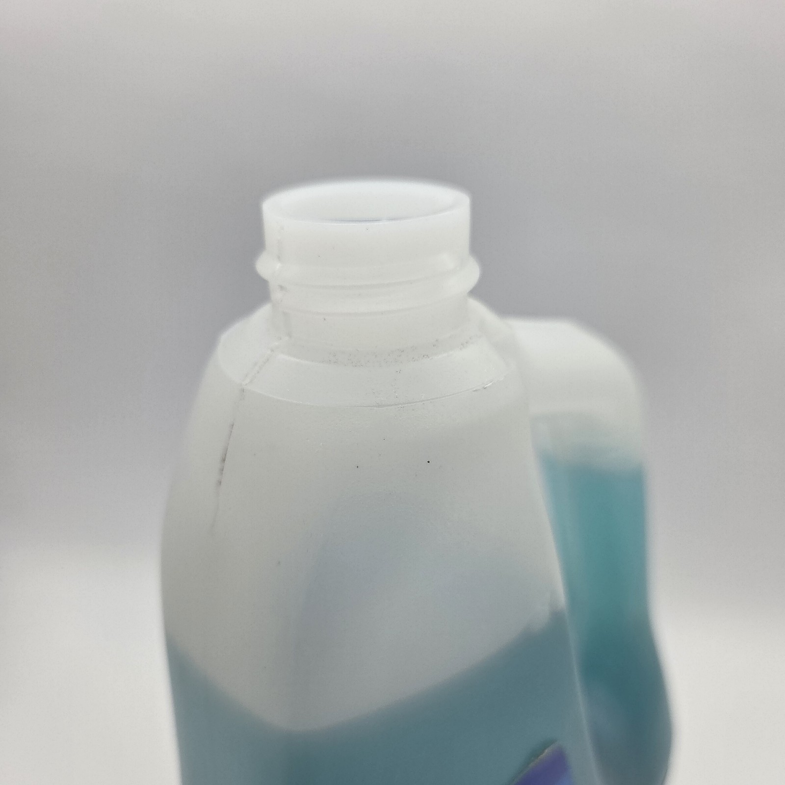 PLEDGE Floor Care Concentrate 32oz Multi-Surface Cleaner with Glade Rainshower