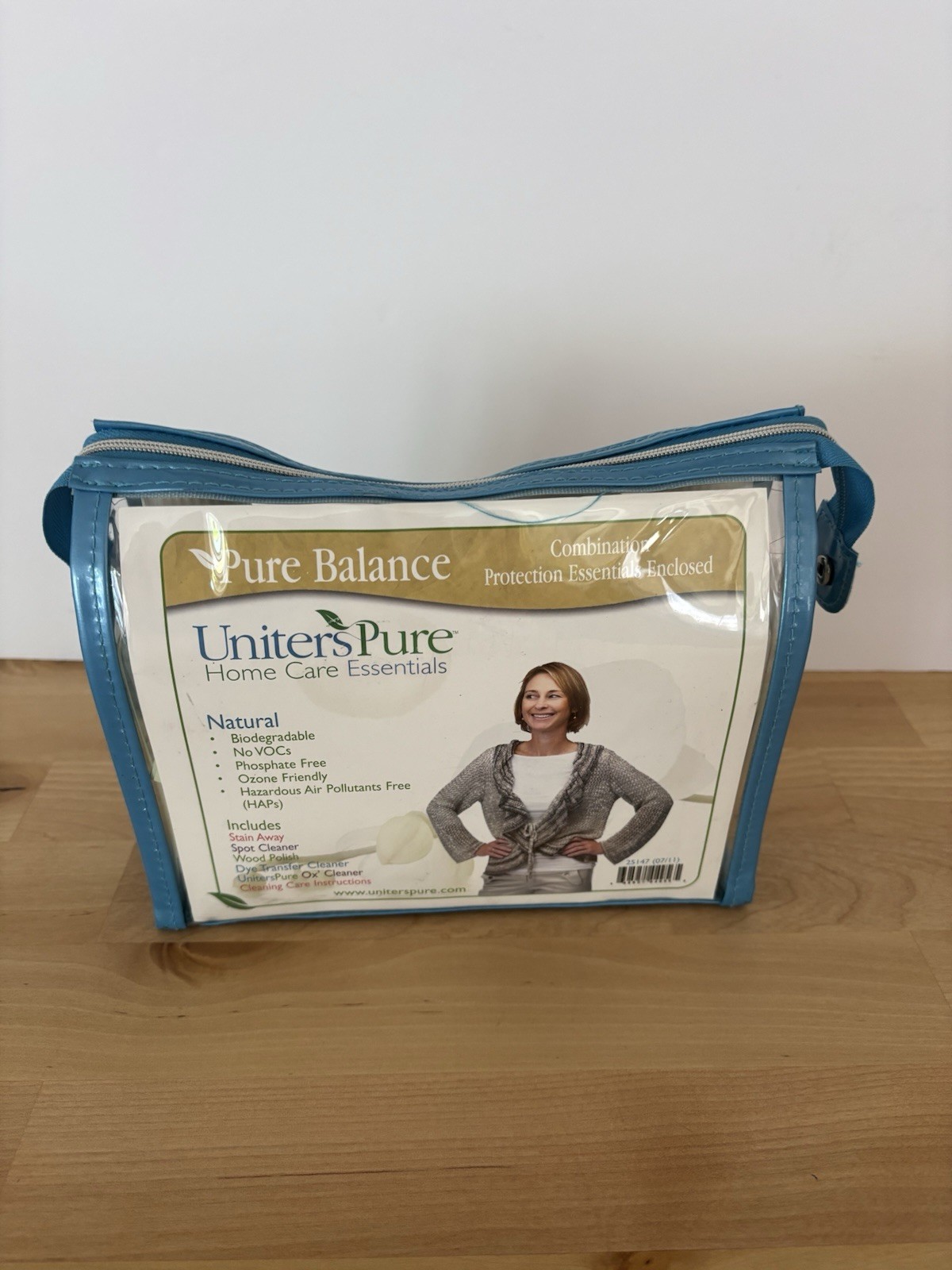 UNITERS PURE Home Care Essentials Natural Cleaner Kit Furniture Wood Leather NEW