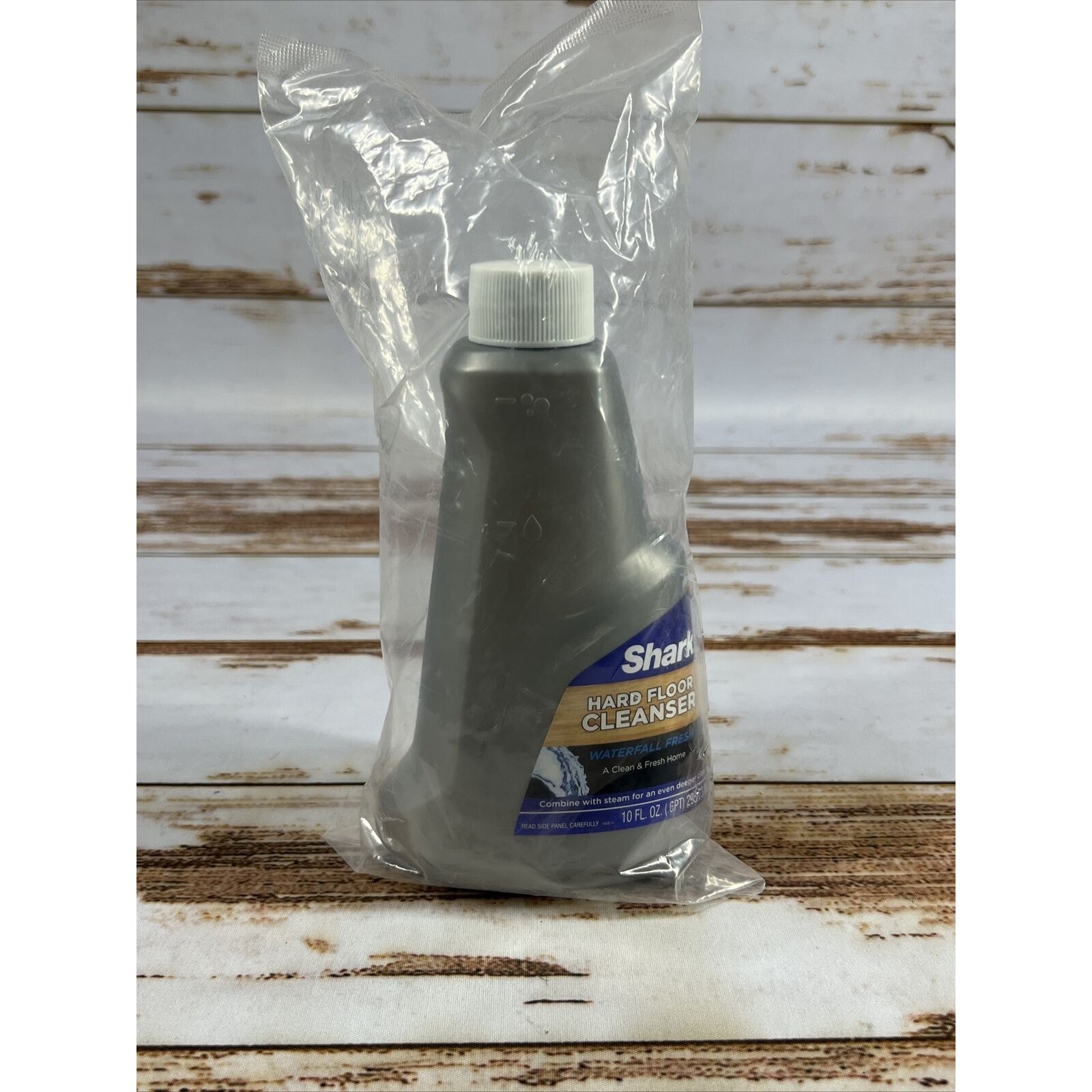 Shark Hard Floor Cleanser Waterfall Fresh 10 fl oz New Sealed