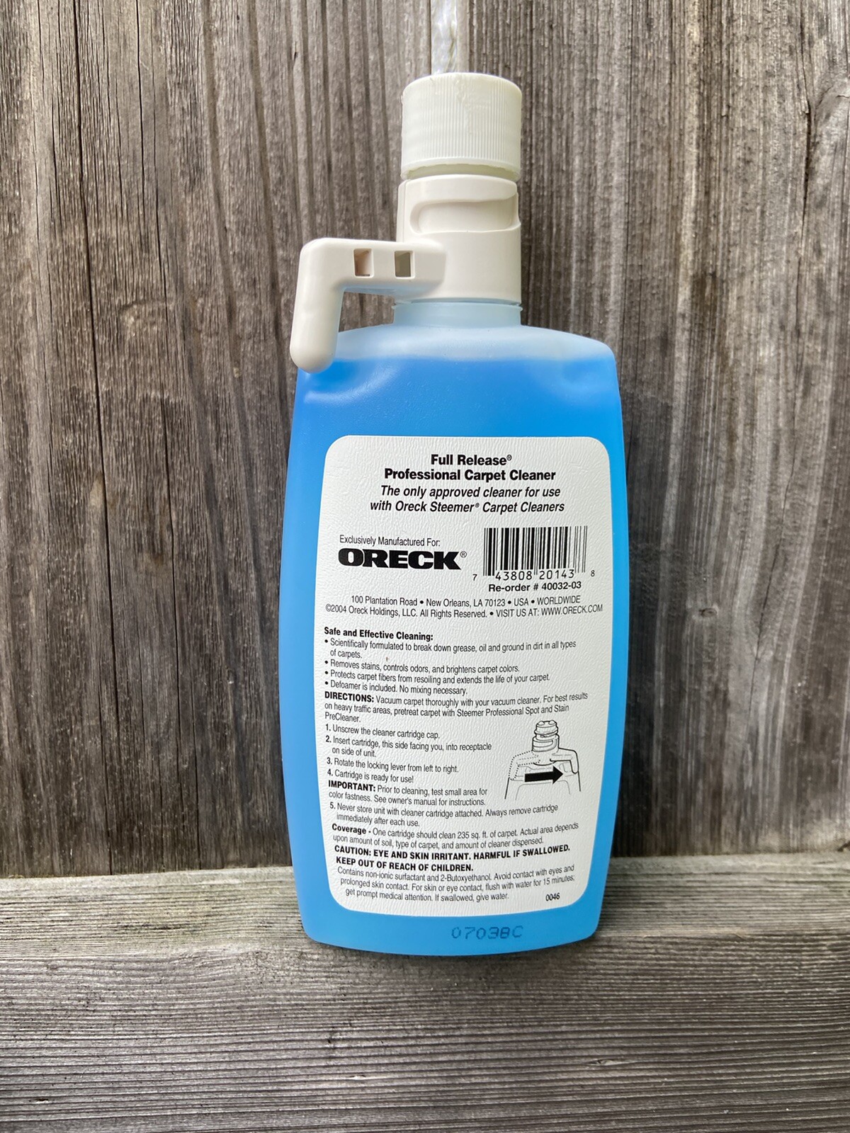 New Oreck Carpet & Hard Floor Cleaner Professional Full Release 16 Fl Oz Flaw