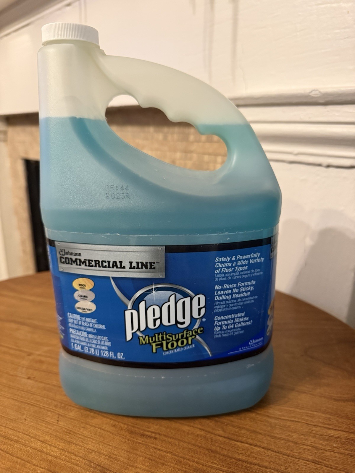 PLEDGE SC Johnson Multi Surface Floor Commercial Line 128oz Gallon Discontinued