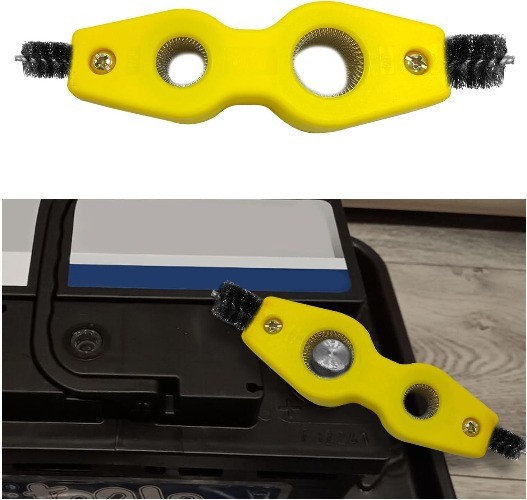 Car Battery Terminal Cleaning Brush, 4 in 1 Anti-Rust Size: 1 PCColor: Yellow