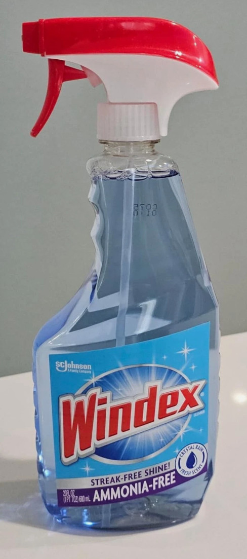Windex Ammonia-Free Glass and Window Cleaner Spray Bottle Bottle Made from 100%