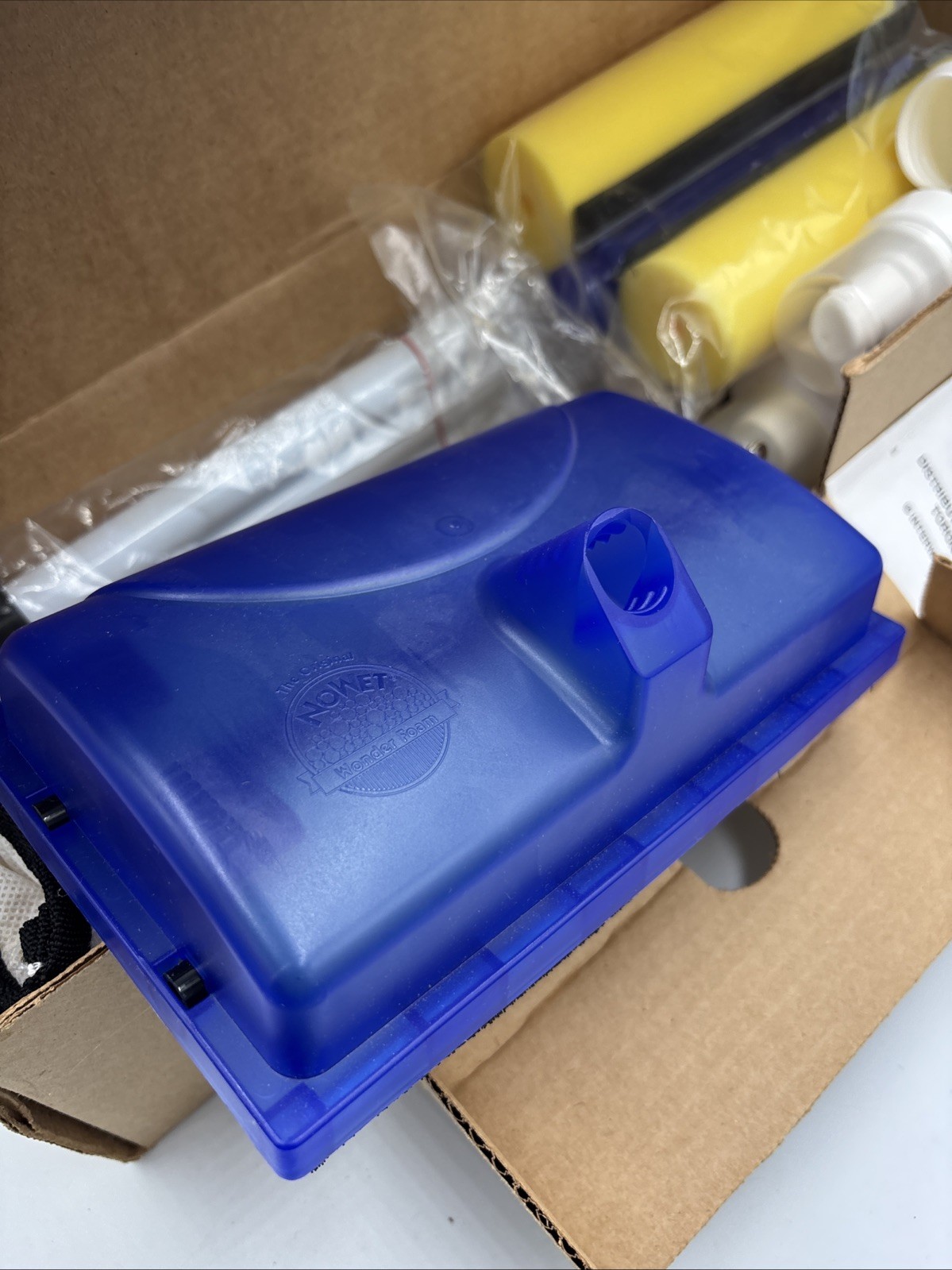 Rare !! 2002 The Original No Wet Wonder Foam Carpet And Upholstery Cleaner Kit