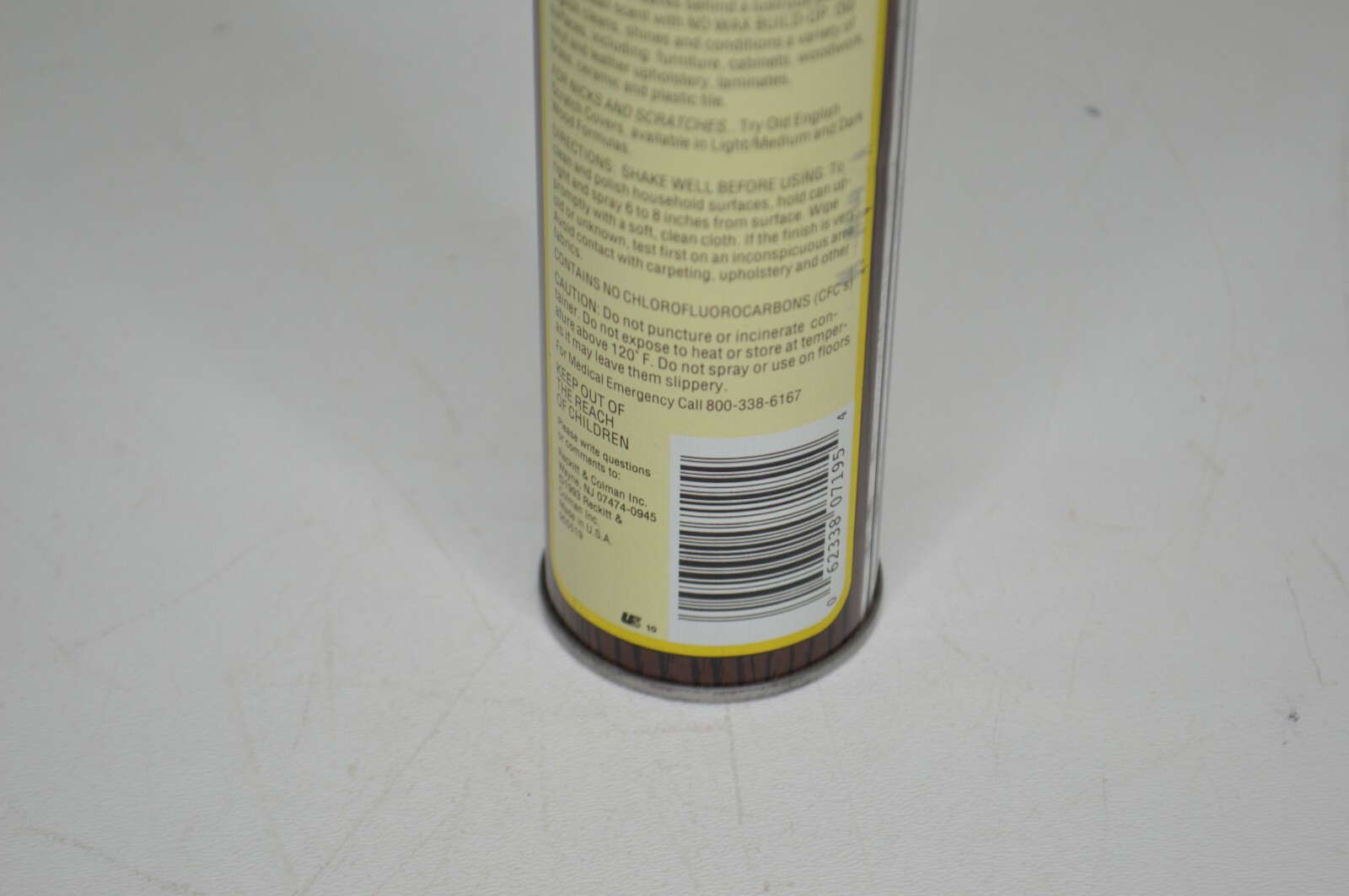 Vintage Old English Lemon Creme Furniture Polish FULL 9 Oz Aerosol Can 1993 PROP