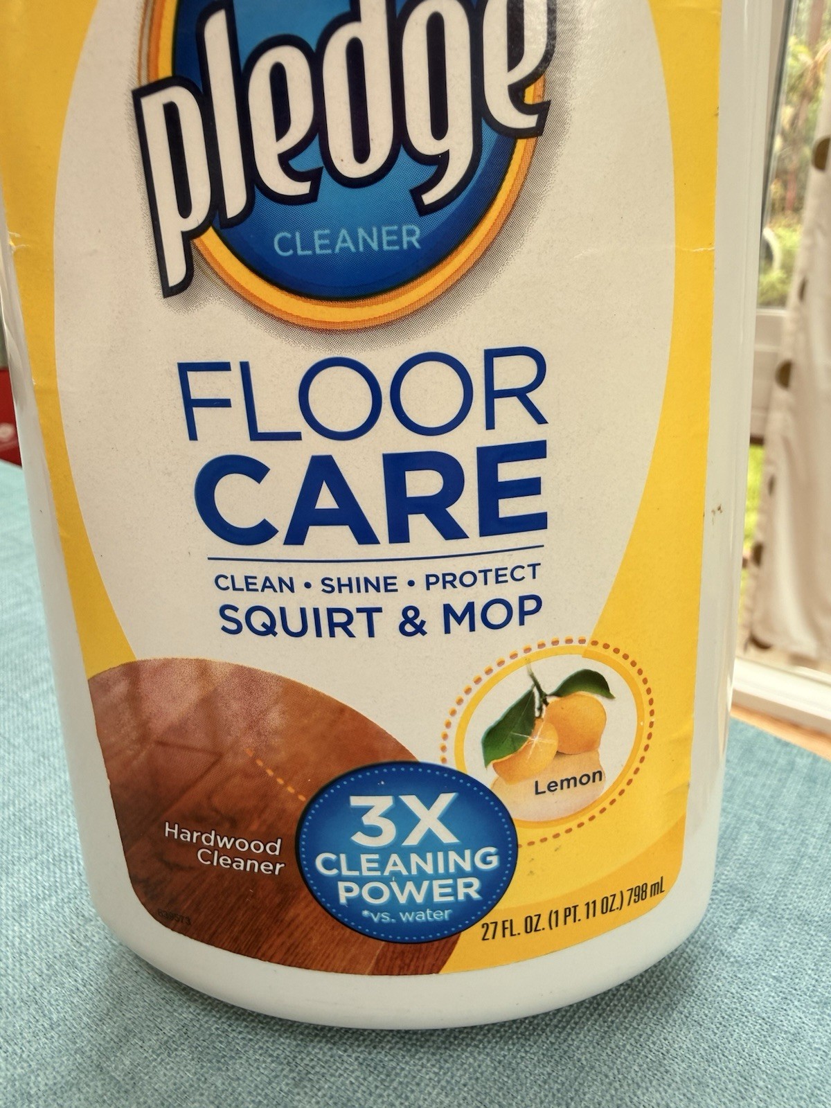 Pledge Floor Care Squirt & Mop Lemon Hardwood Cleaner 27oz