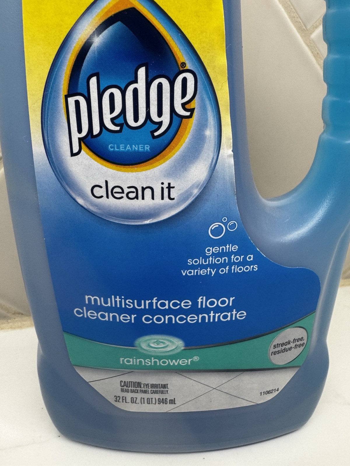 Pledge Clean It Multisurface Floor Cleaner Concentrate Rainshower 32fl oz NEW