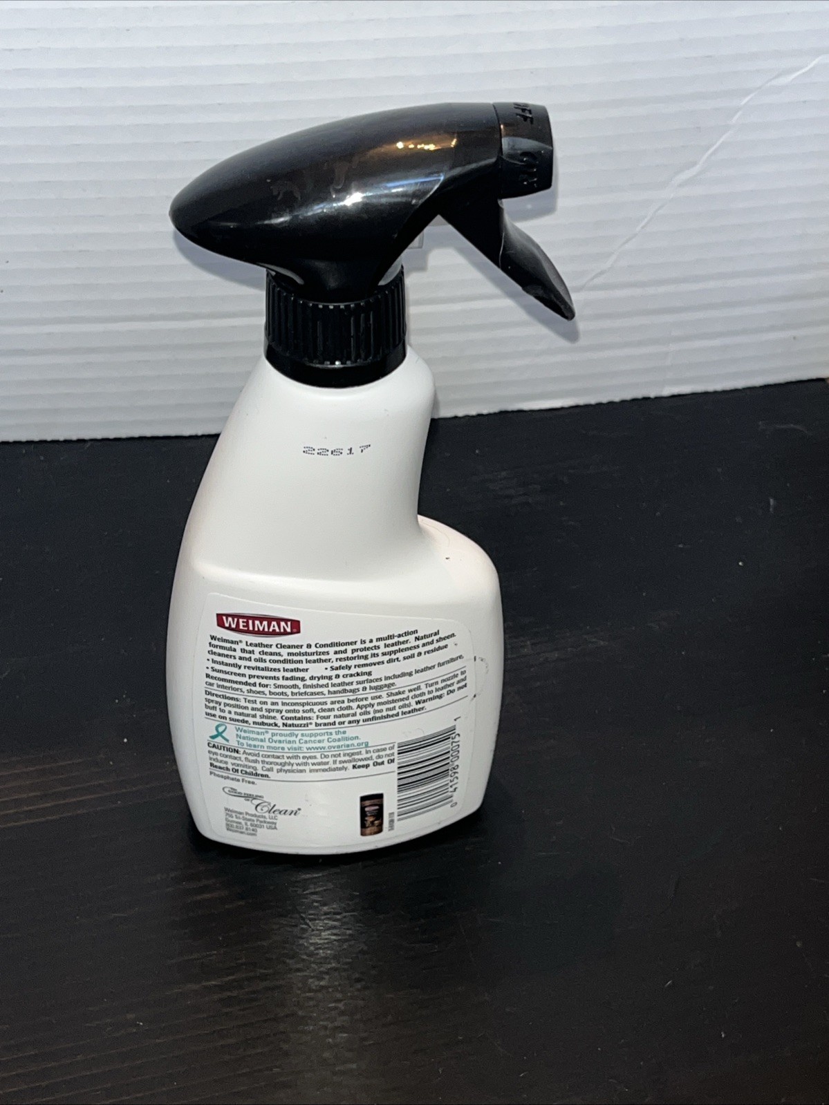 Weiman Leather Cleaner and Conditioner for Furniture – Cleans and Conditions