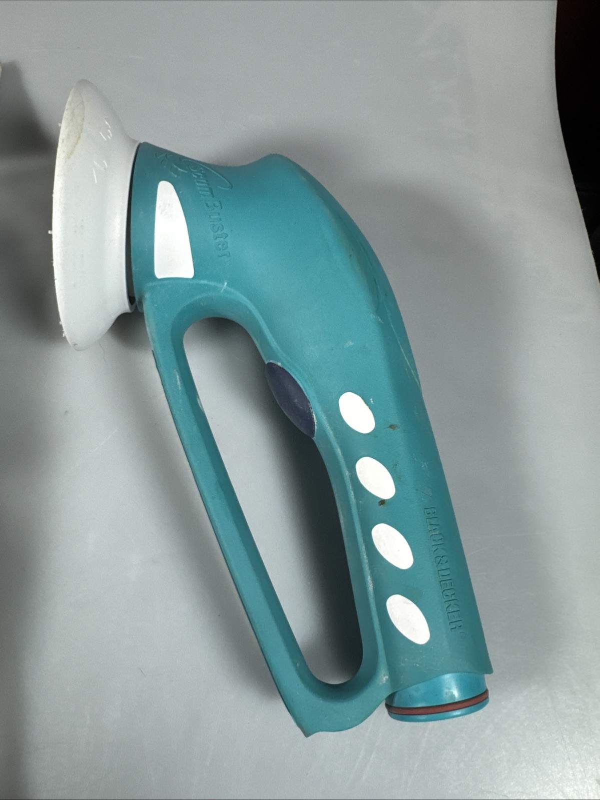 Black & Decker ScumBuster Tool & Parts Cordless Tub Tile Scrubber NO BATTERY