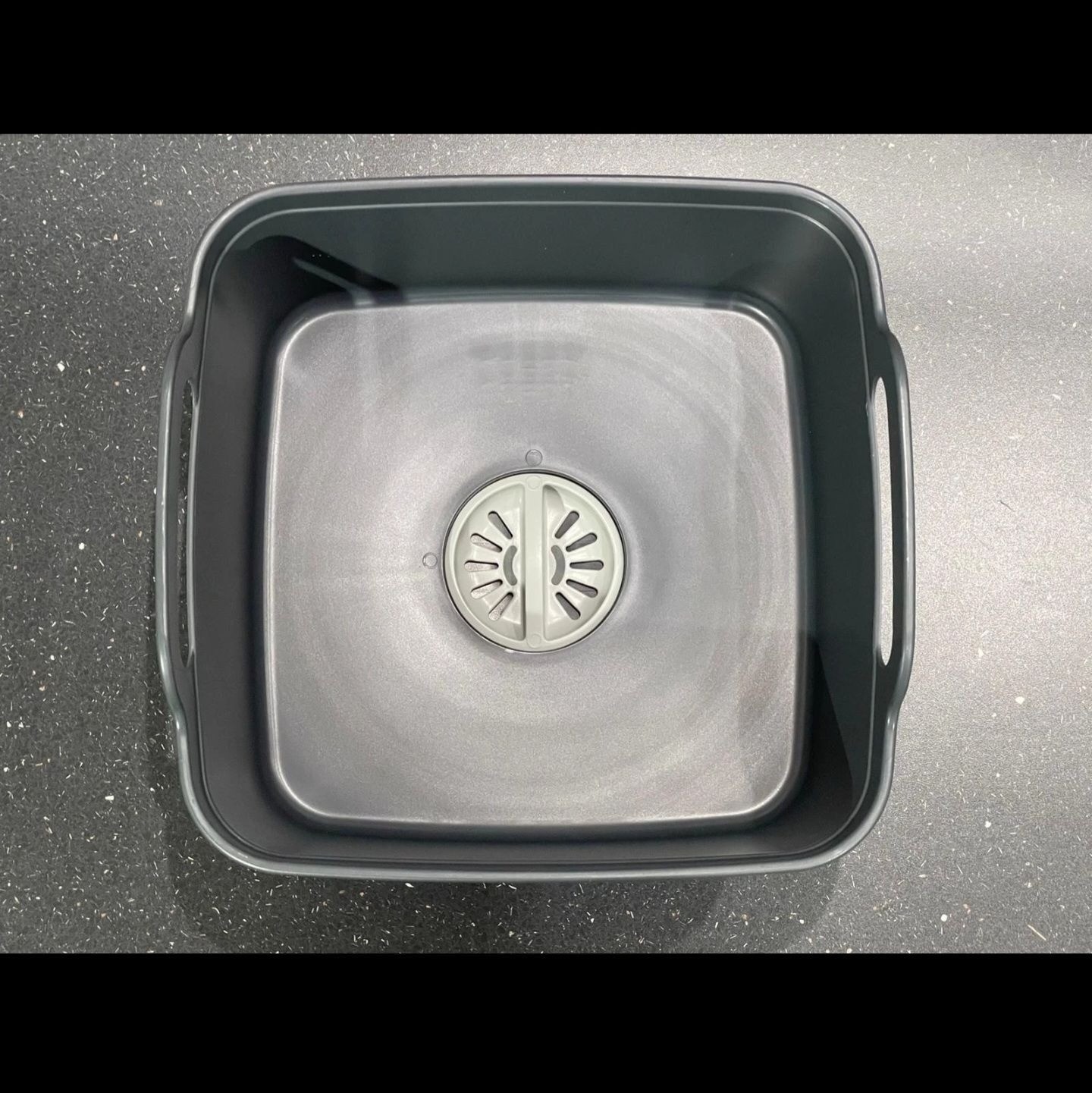 Joseph Joseph Wash & Drain Dishwashing Bowl With Straining Plug Grey 12″x12″x7″