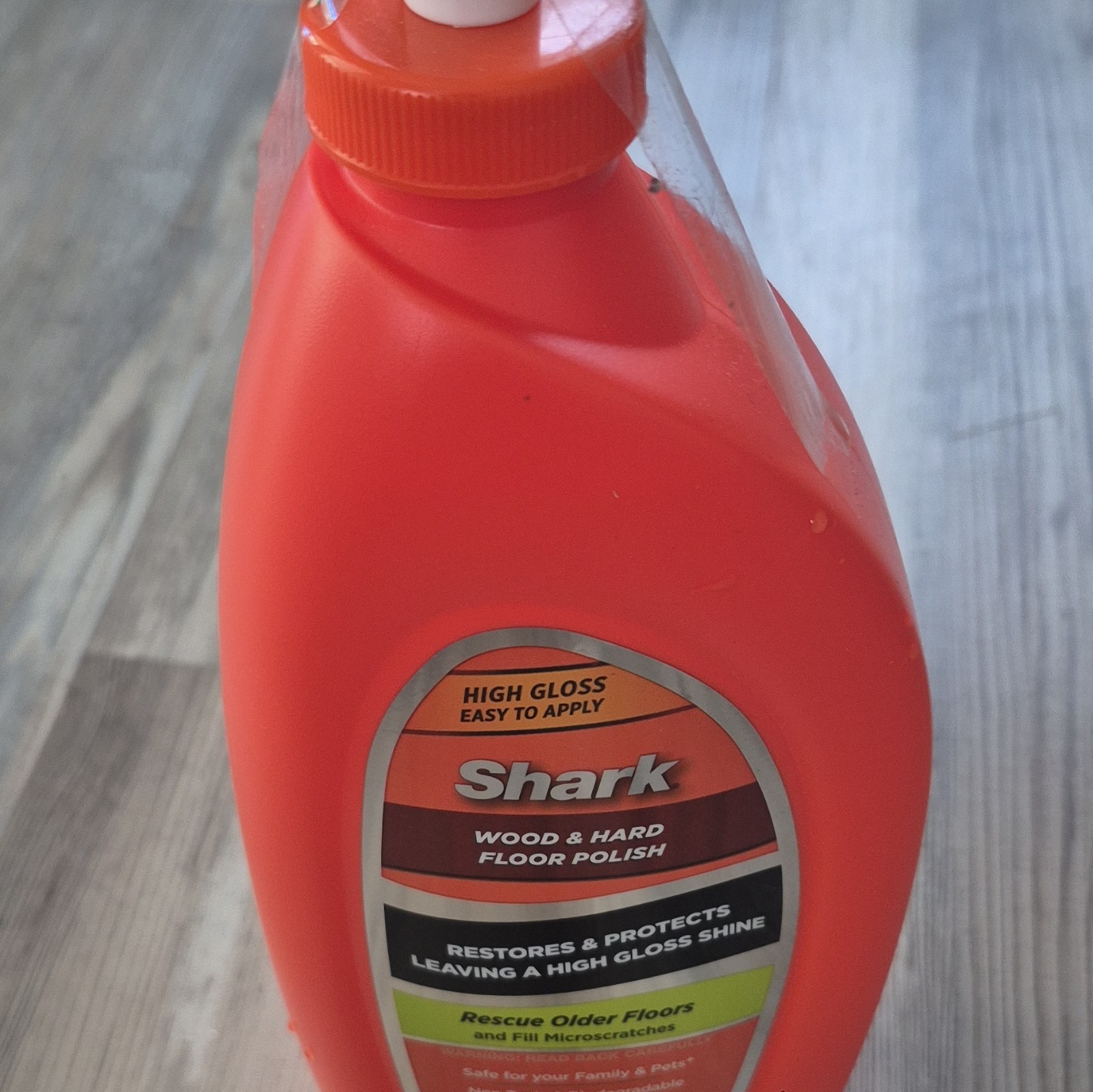 Shark Wood & Hard Floor Polish Liquid High Gloss Easy Apply Scent Free 26 fl oz