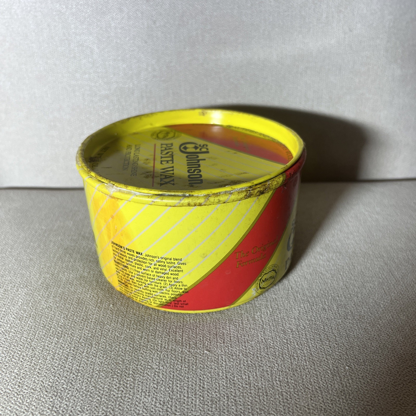 SC Johnson Paste Wax Original Formula Container 1 Lb 99% Full – DISCONTIUNED