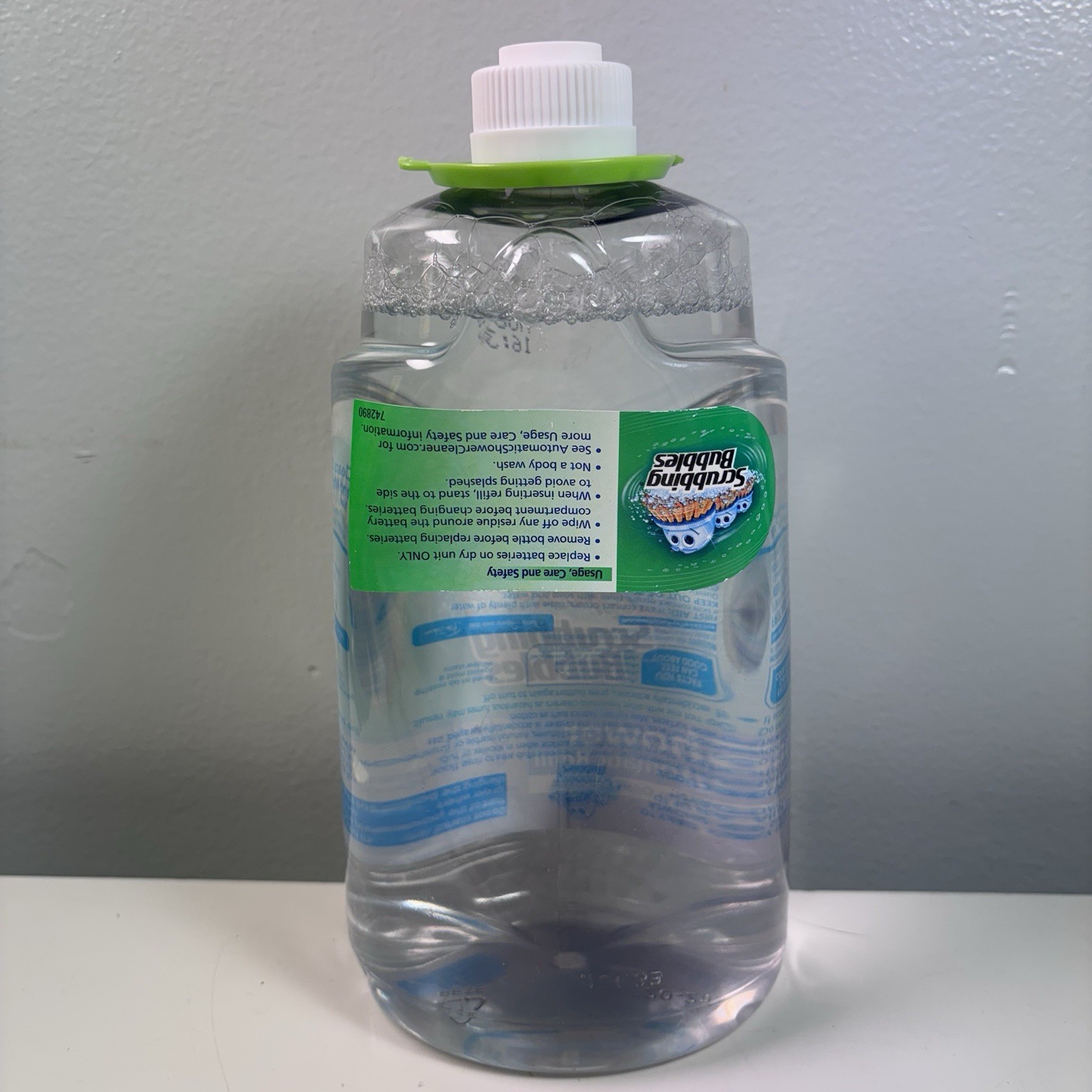 Scrubbing Bubbles Automatic Shower Cleaner Refill 34oz Glade Refreshing Spa