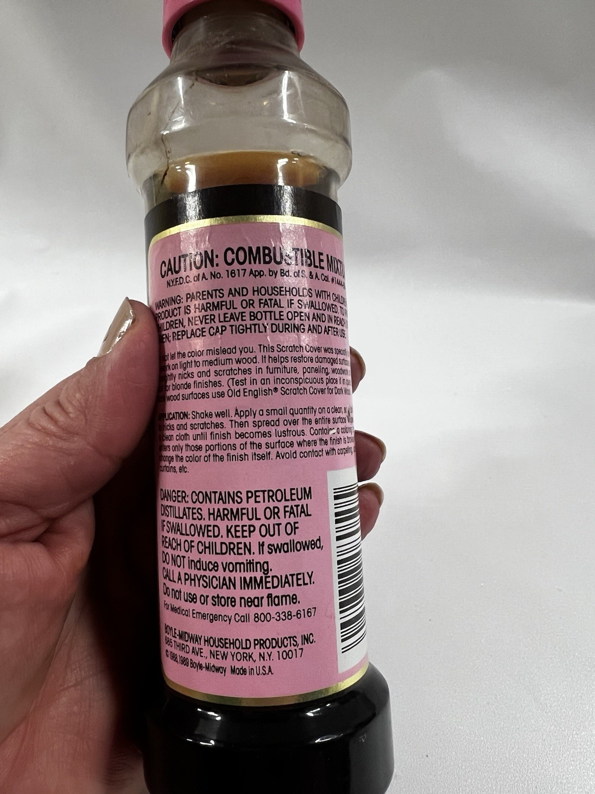 Vintage Old English Scratch Cover Light & Medium Wood 8 Fl Oz Bottle 80% Full