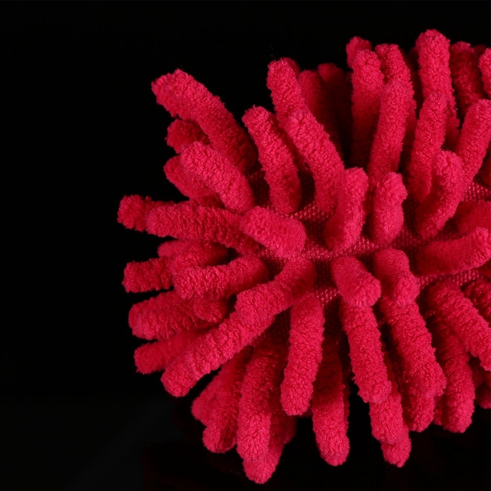 Durable Red Microfiber Car Duster with Expandable Handle Large Head for Cleaning
