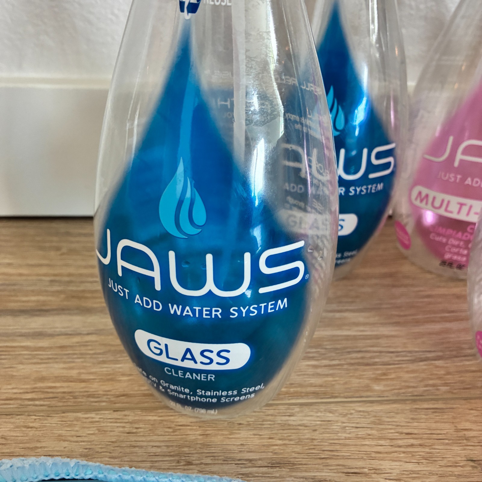 Jaws Cleaning System Lot of 15 Refillable Bottles Refill Pods Glass Max Scrubber
