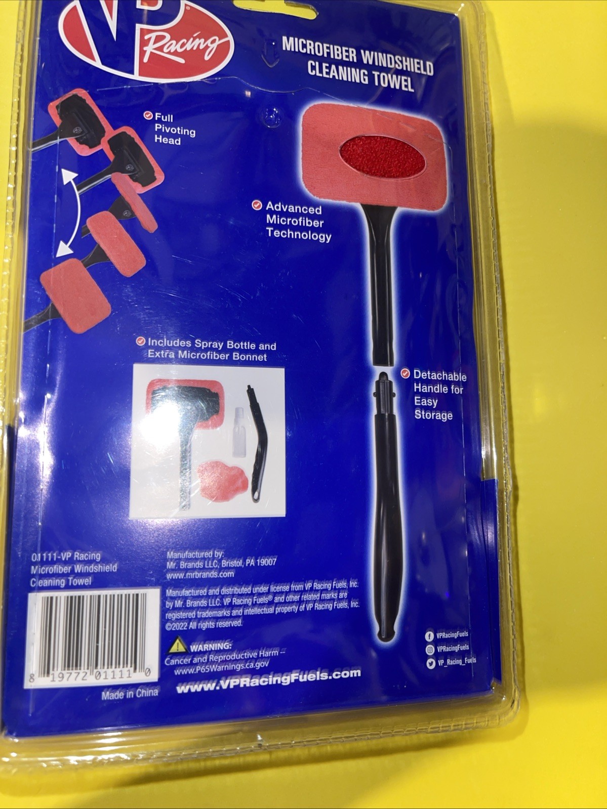 VP Racing Microfiber Car Windshield Cleaning Towel Kit NIB With Spray Bottle