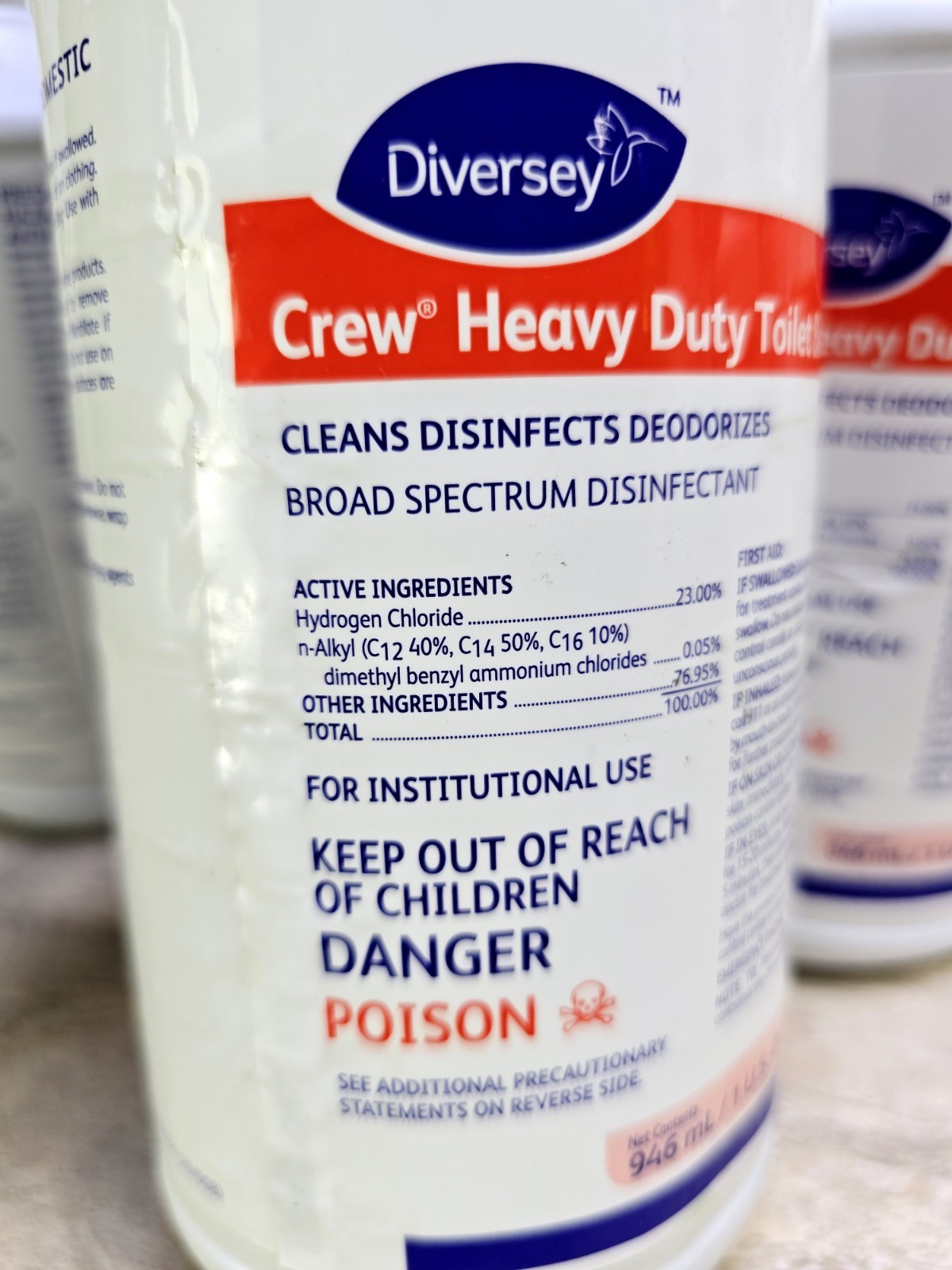 (3) Diversey Crew HEAVY DUTY Toilet Bowl Cleaner 32 oz. Ea. Exp 11/2026