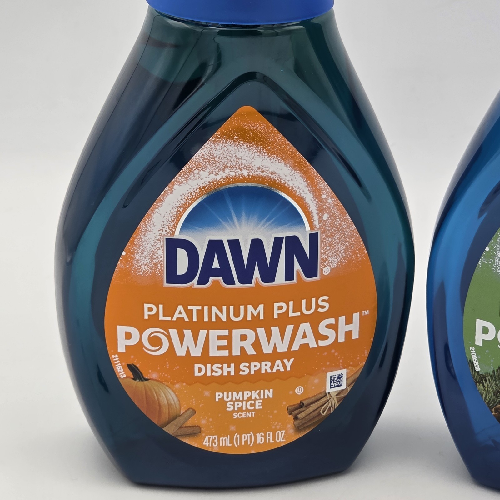 Dawn Platinum Plus Powerwash Limited Edition Pumpkin Spice Fresh Pine. 2 Pack