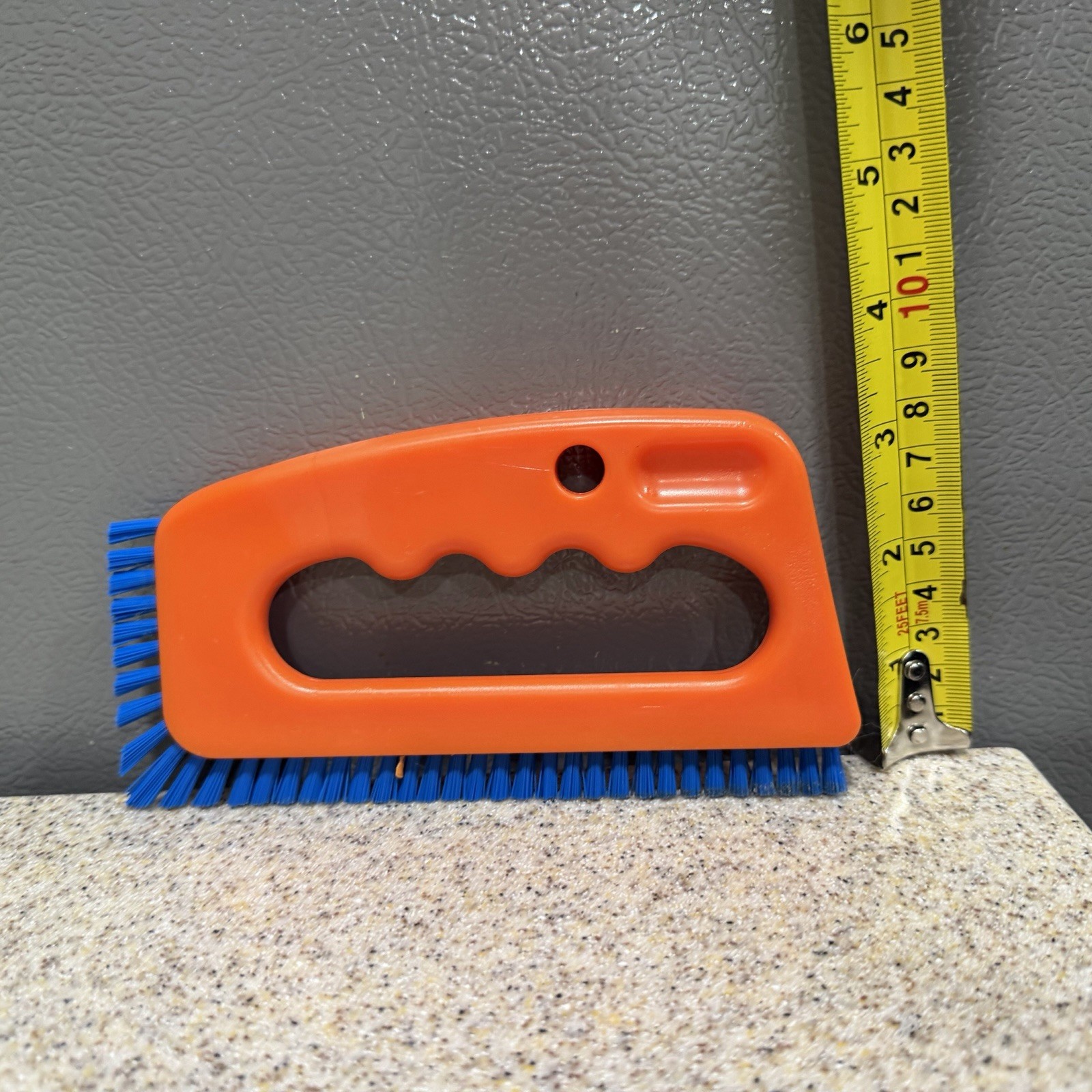 Ergonomic Orange Blue Grout Brush For Easy Cleaning In Kitchen And Bathroom EUC!