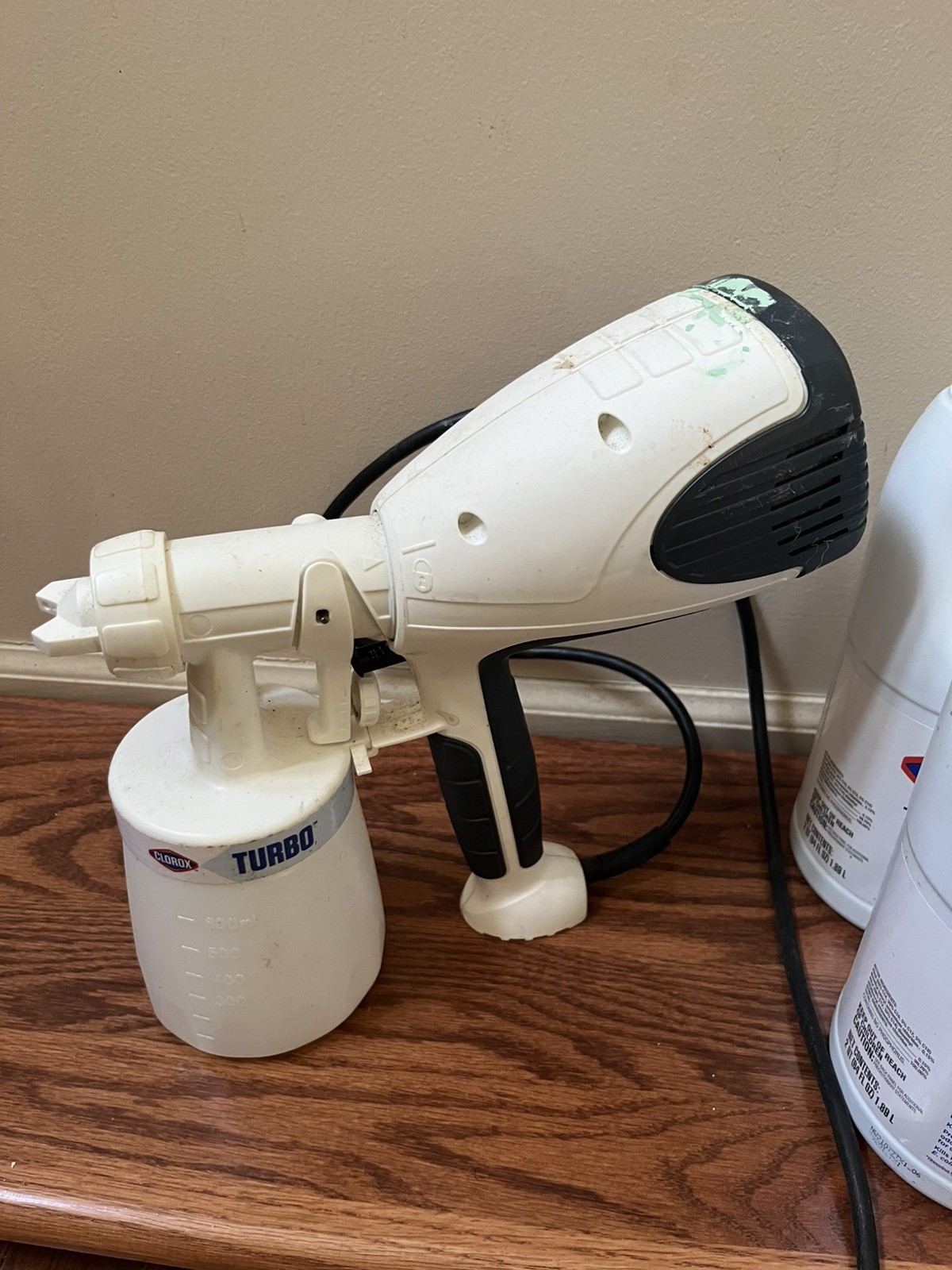 Clorox Turbo Power Sprayer w/Three 1/2 gallon disinfectant solution