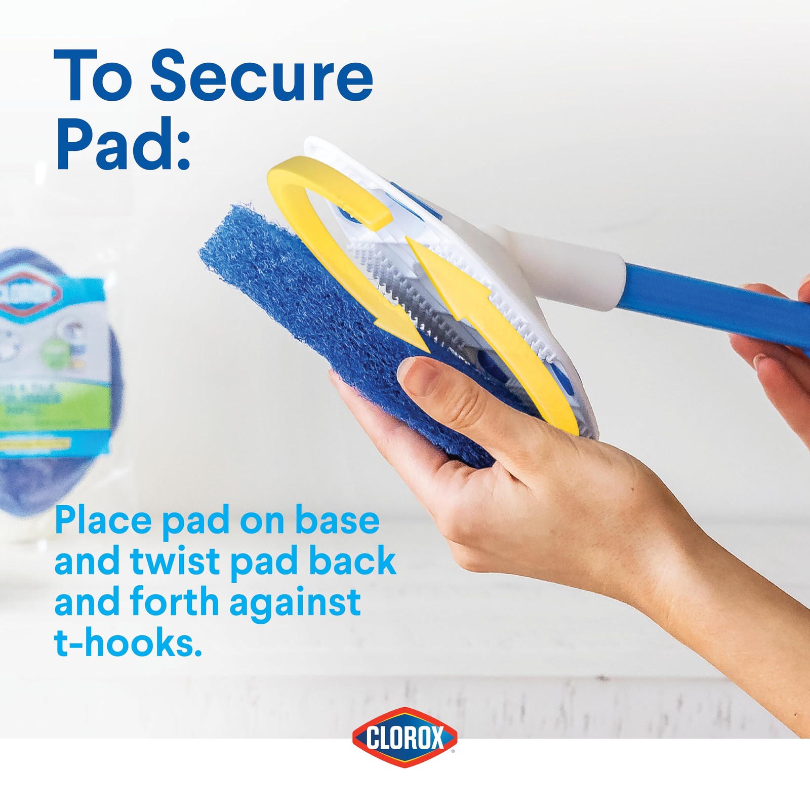 Clorox Extendable Tub and Tile Scrubber with Extra Pad