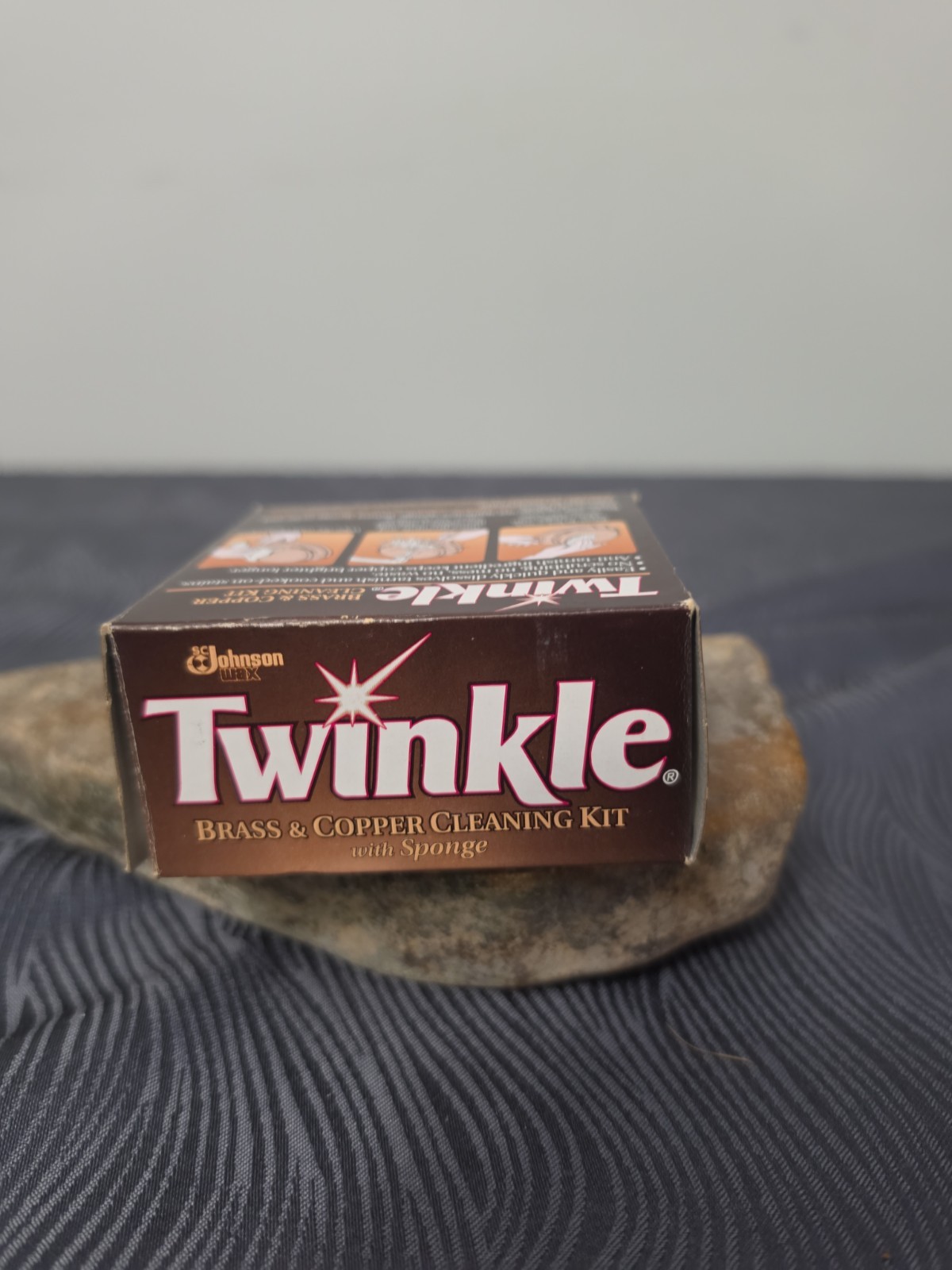 Vintage Twinkle Brass & Copper Cleaning Kit Box – Retro Kitchen Display Or Prop