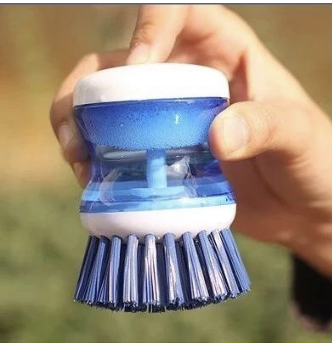 Cleaning Dish brush, Kitchen brush,Good Grips Soap Dispensing Palm Brush.