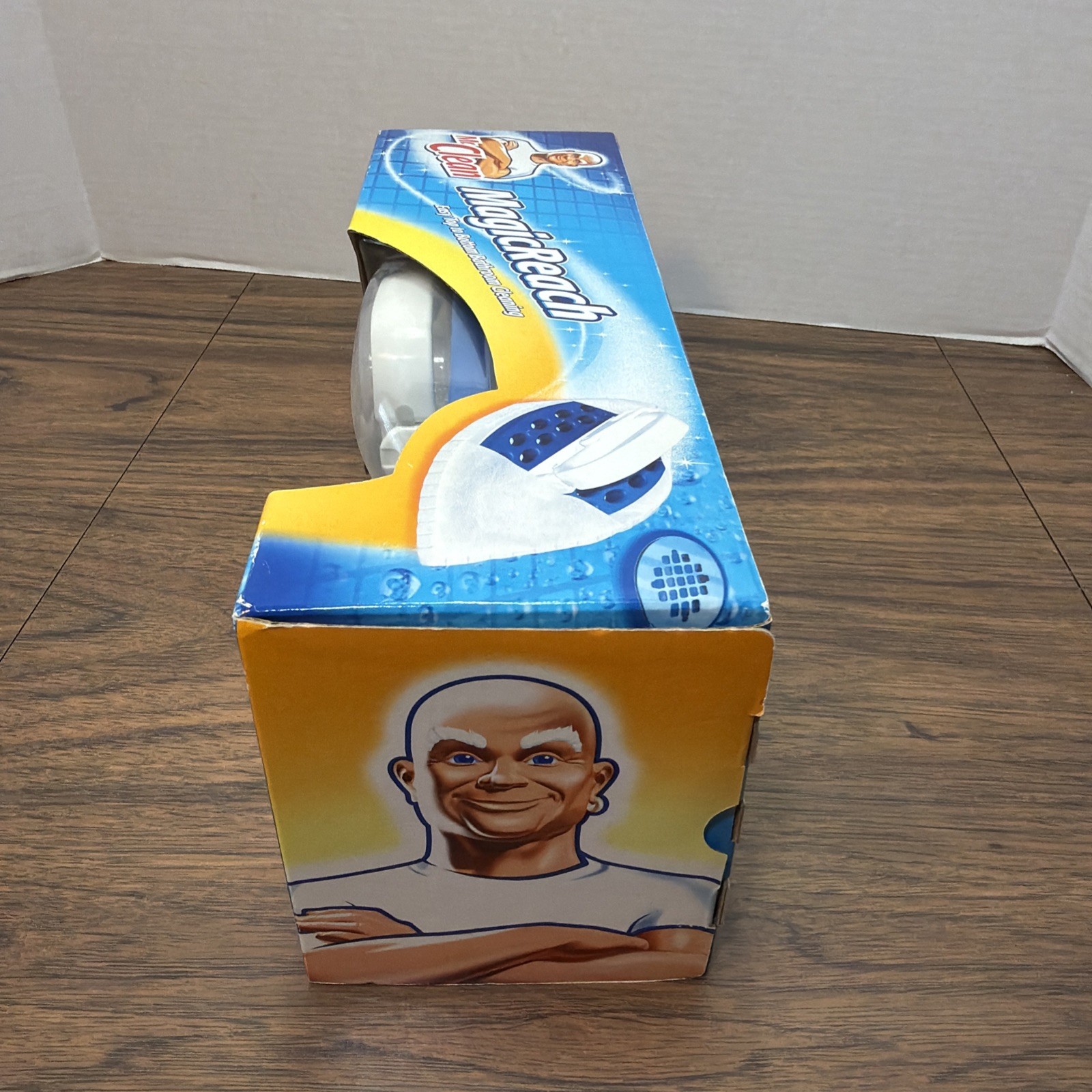 Mr Clean Magic Reach All In One Cleaning Starter Kit Detachable Pole DISCONTINUE