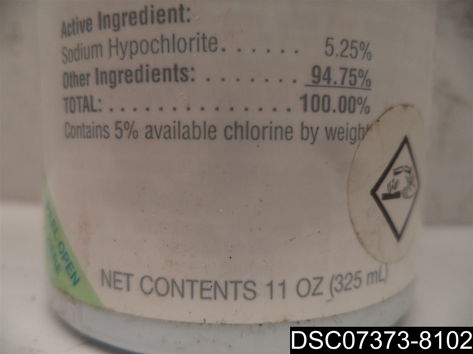 11 Oz Activate 5.25% Institutional Bleach MLCS00060C