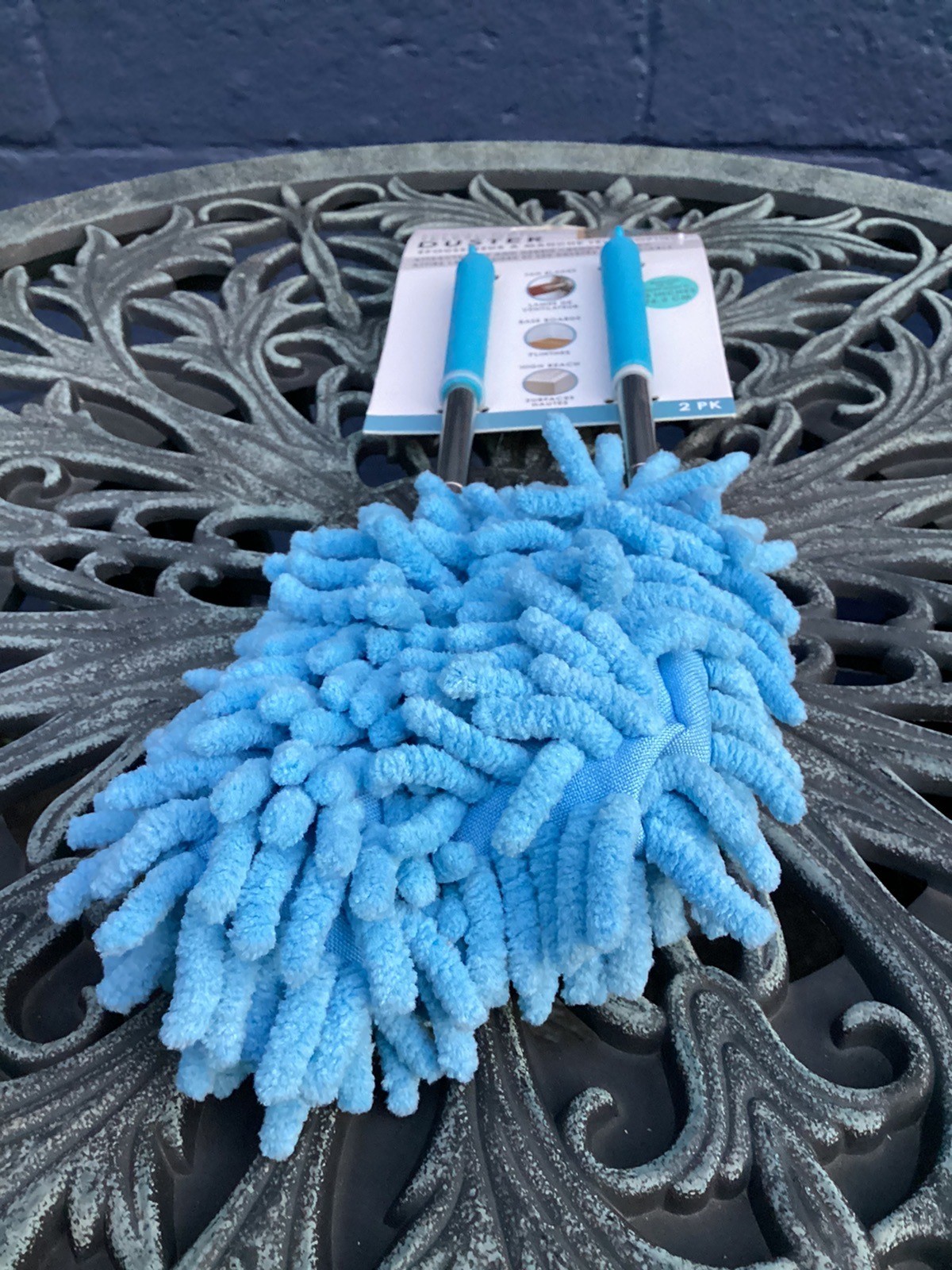 Sophisti-Clean Telescopic Duster Bendable Microfiber Duster Reaches up to 30in