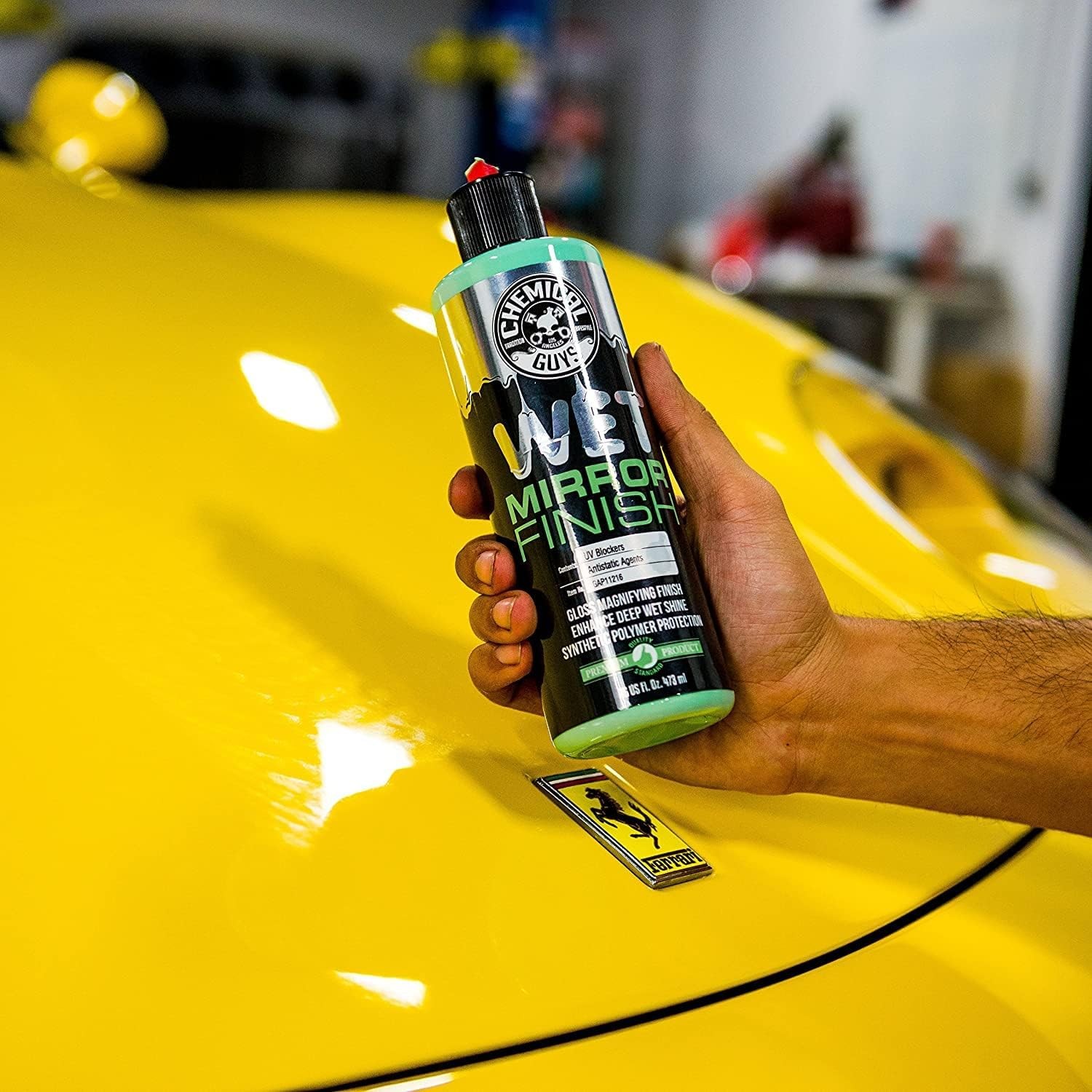 Chemical Guys Wet Mirror Finish High Gloss Glaze – Reflective Shine Enhancer & C