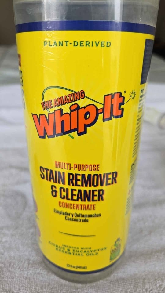 Amazing Whip-It Multi-Purpose Stain Remover & Cleaner 32oz Concentrate & Sprayer