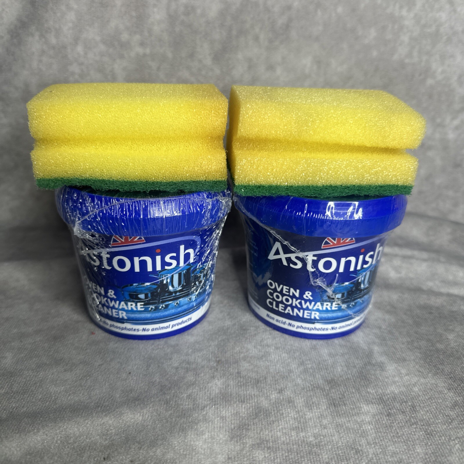 (2) NIP Astonish Oven & Cookware Cleaner Cleaning Paste 500g 17oz 300mL Sponges