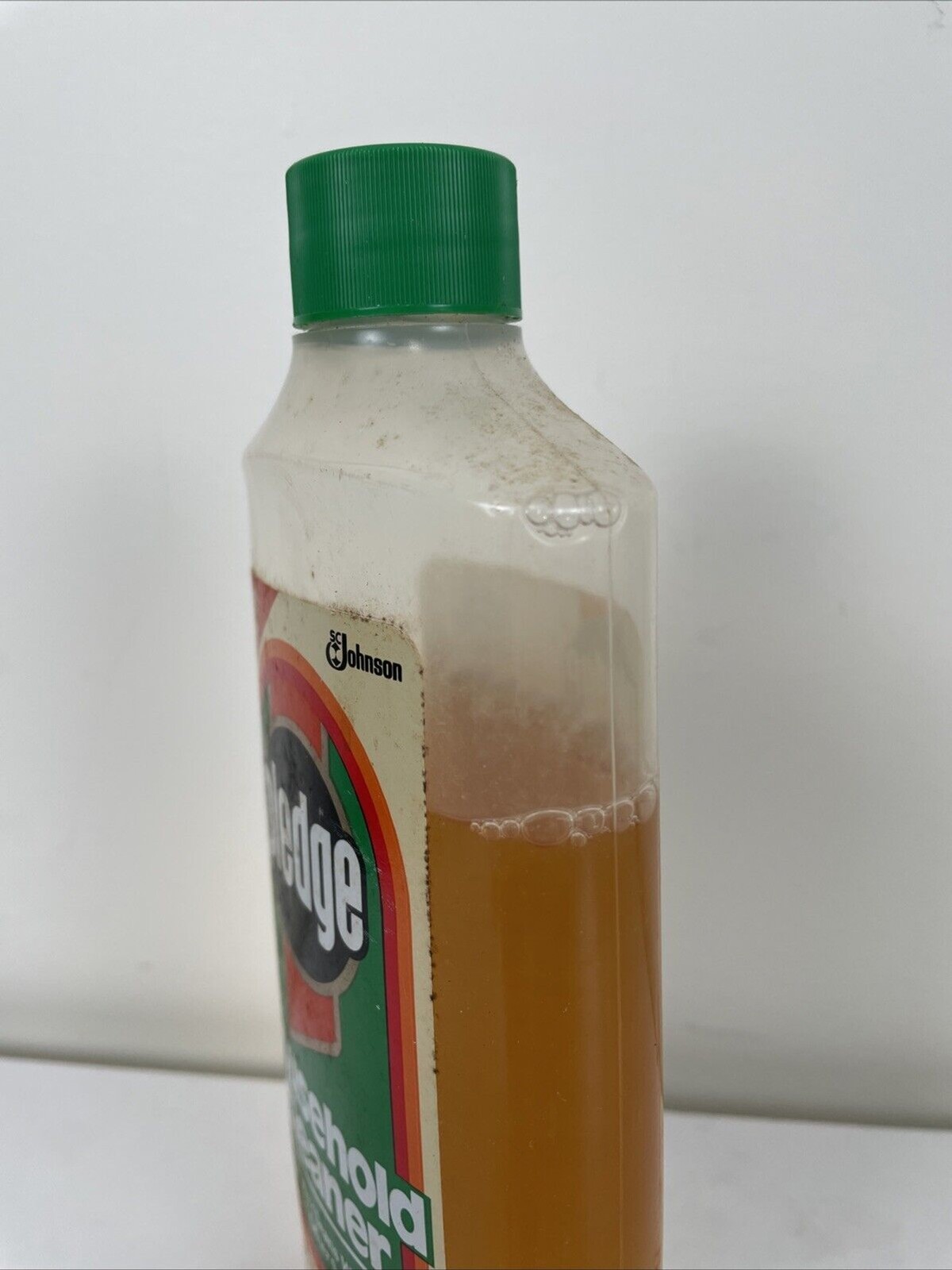 Vintage Pledge Household Cleaner Deep Cleans Wood Surfaces 16fl Oz 75% Full 1991